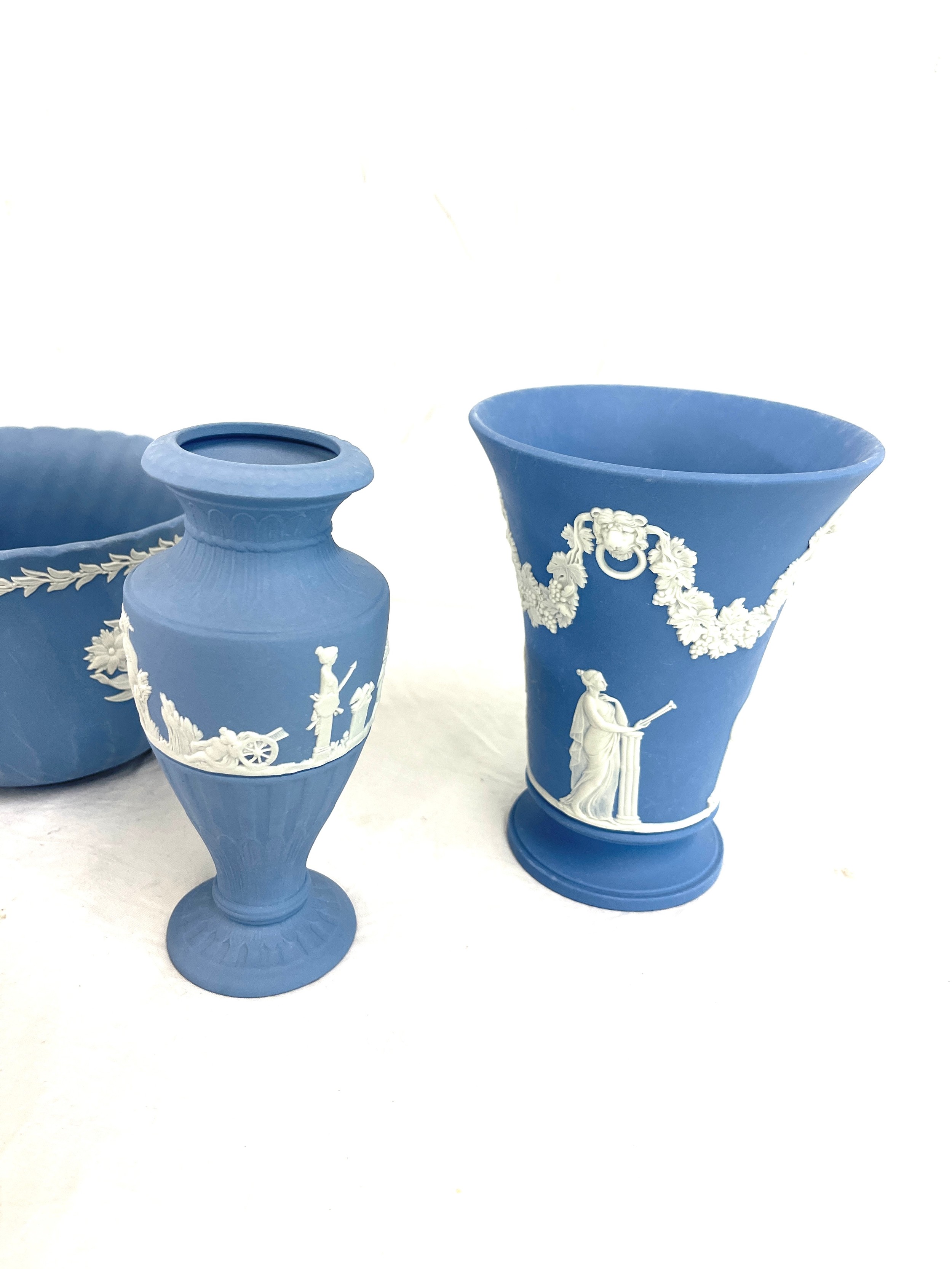 Selection of Wedgwood Jasperware Blue pieces to include, Vases, lidded trinket etc - Image 3 of 5