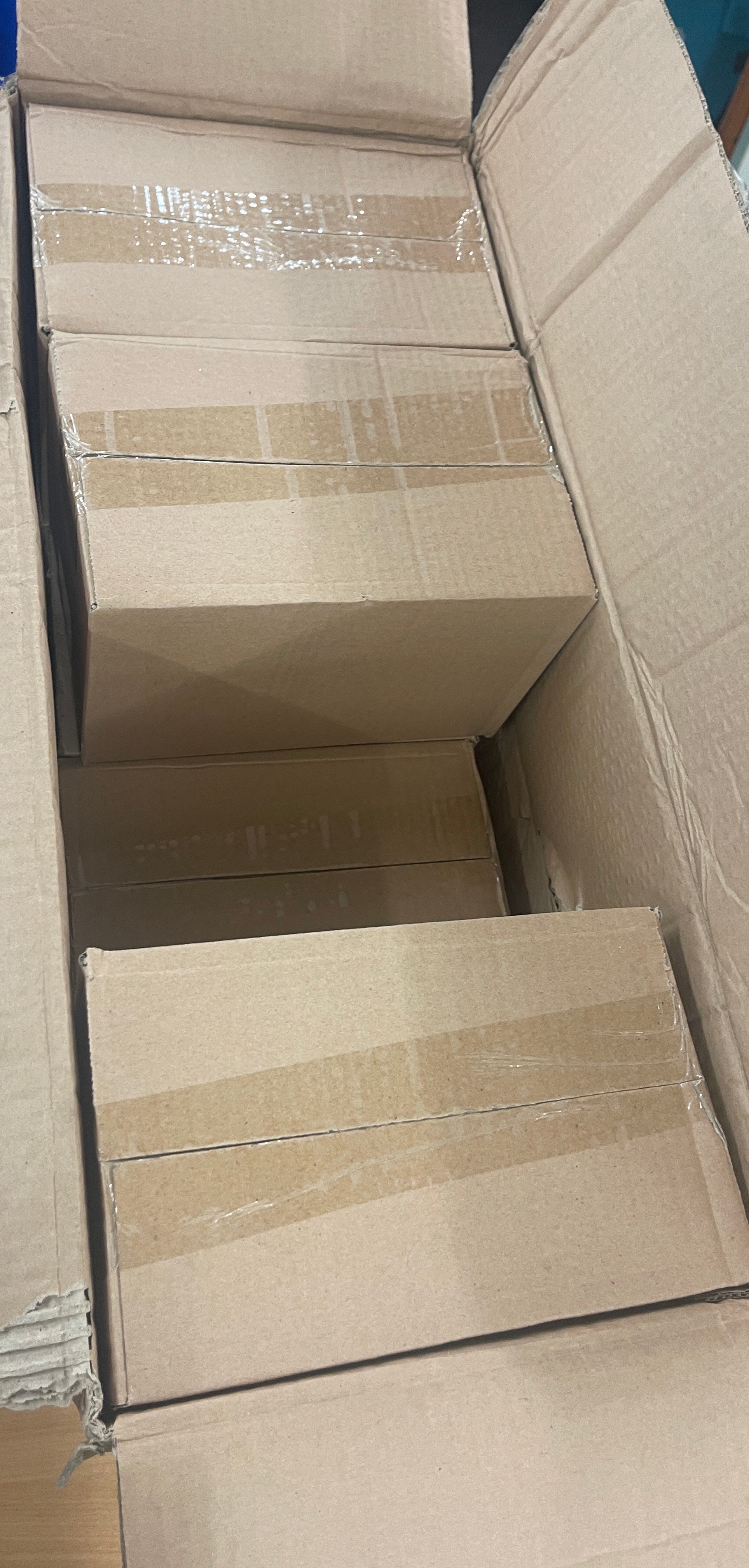 8 boxes each box containing 5 Purple Phoenix IV Universal cases Ipad mini / tablet 7 inches - Image 3 of 3