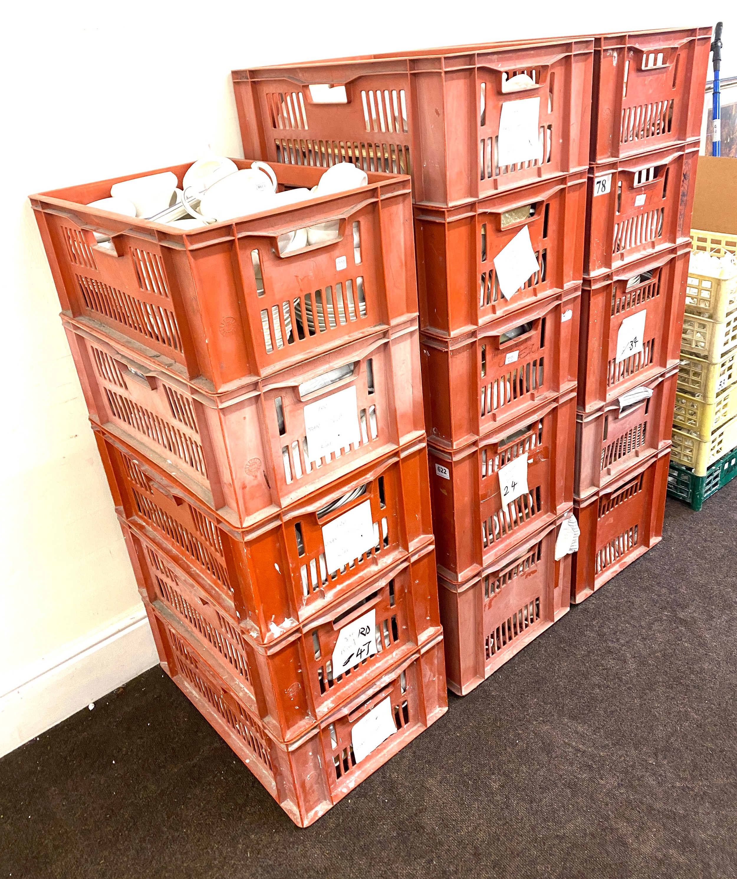 15 Boxes of crockery includes, cups, saucers, bowls , plates, sugar bowls etc. approximately 1500 - Image 2 of 7