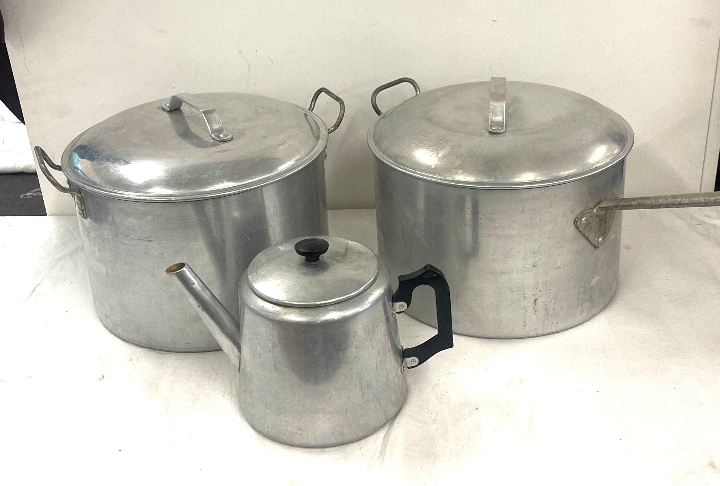 Large stainless steel pans and tea pot, approximate diameter of pans: 12 inches - Image 2 of 5