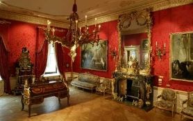 A Tour of the Wallace Collection with Dame Rosalind Savill,
