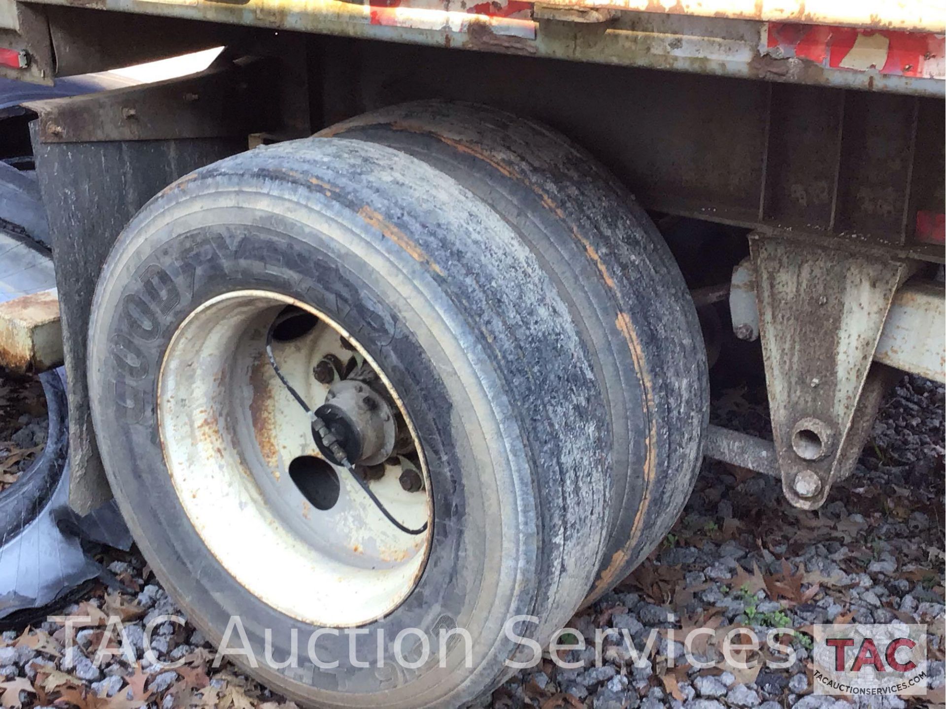 53 Foot Flat bed Trailer - Image 10 of 11