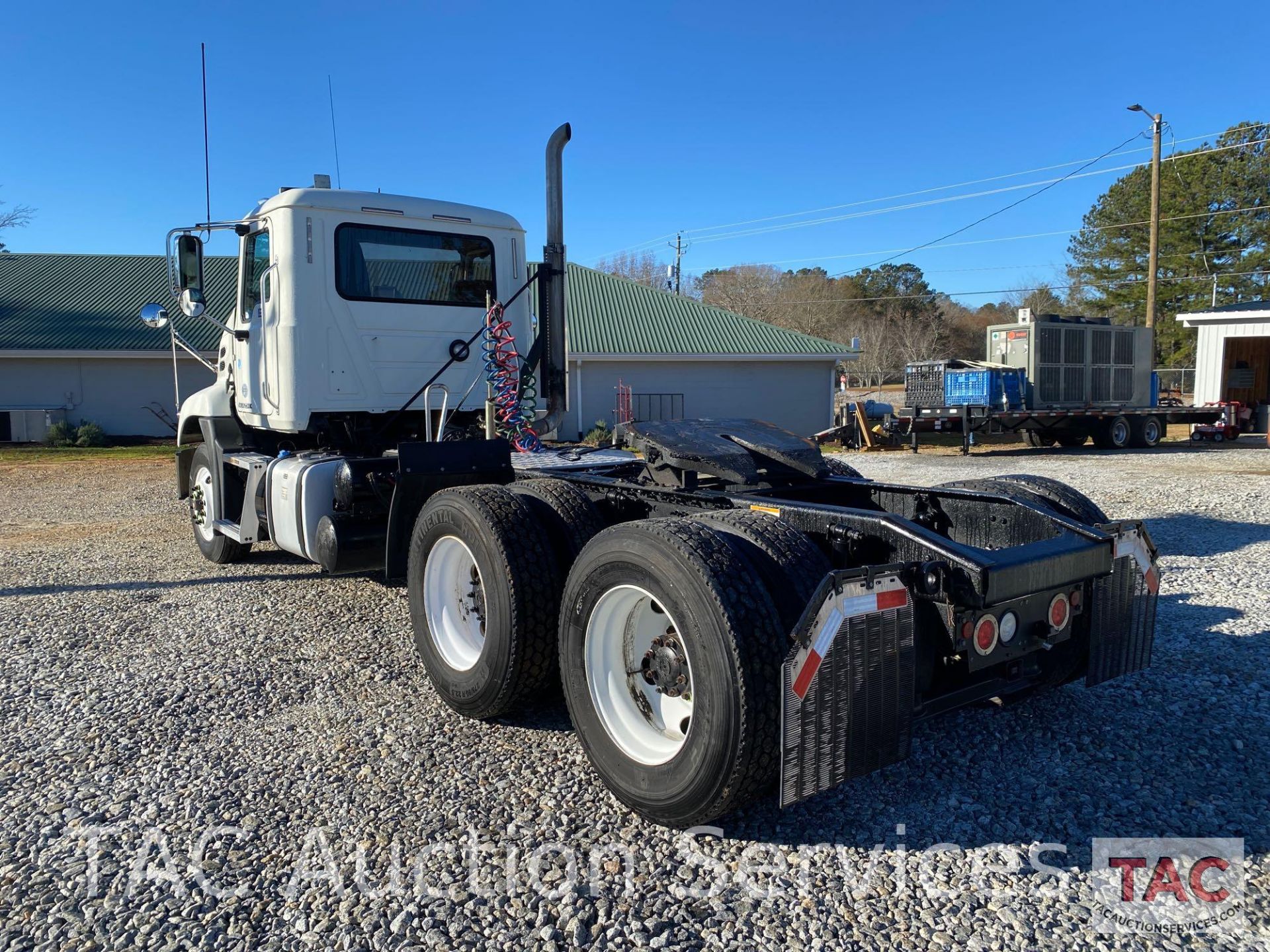 2016 Mack CXU613 - Image 8 of 62