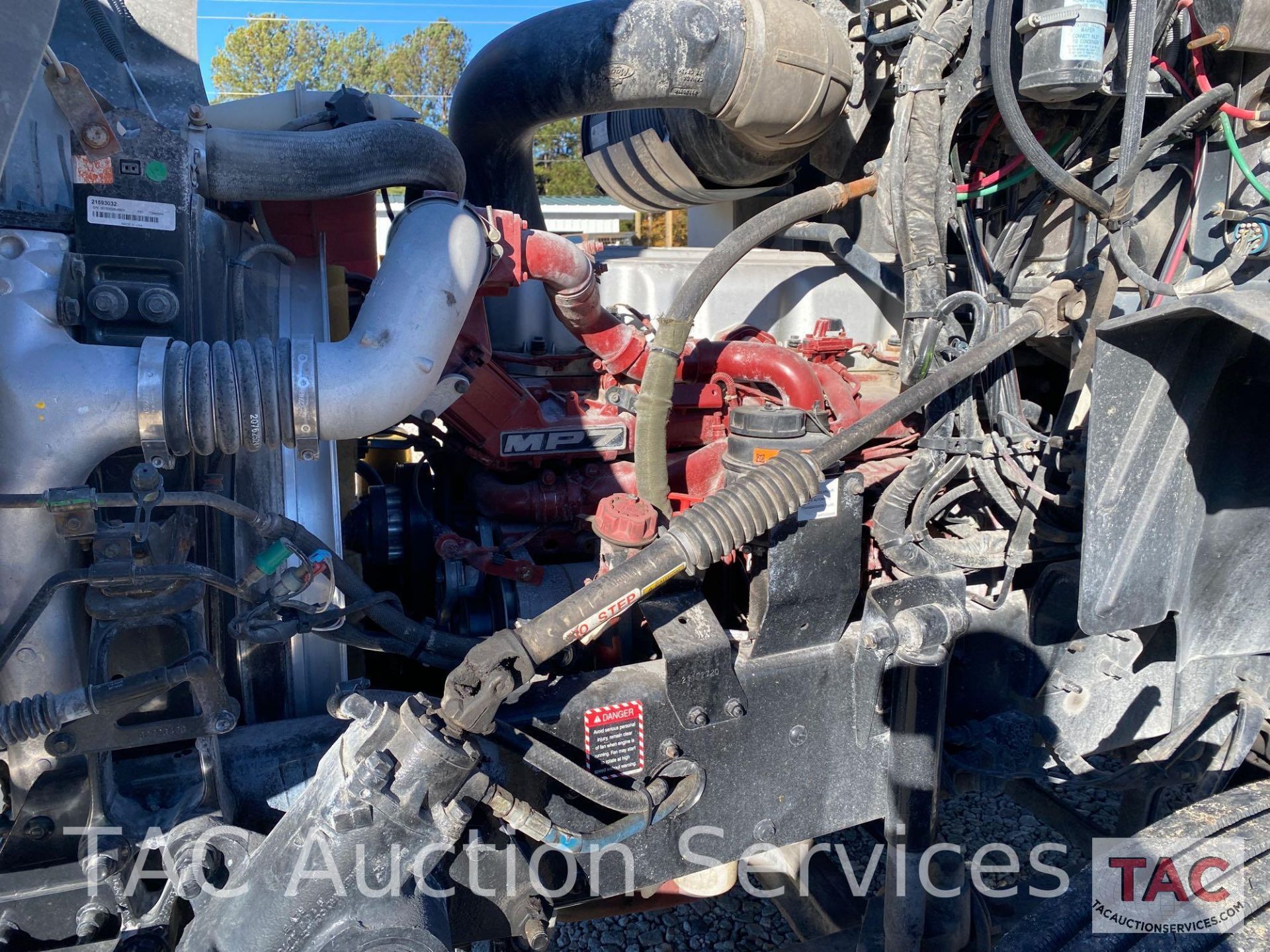 2016 Mack CXU613 - Image 32 of 62