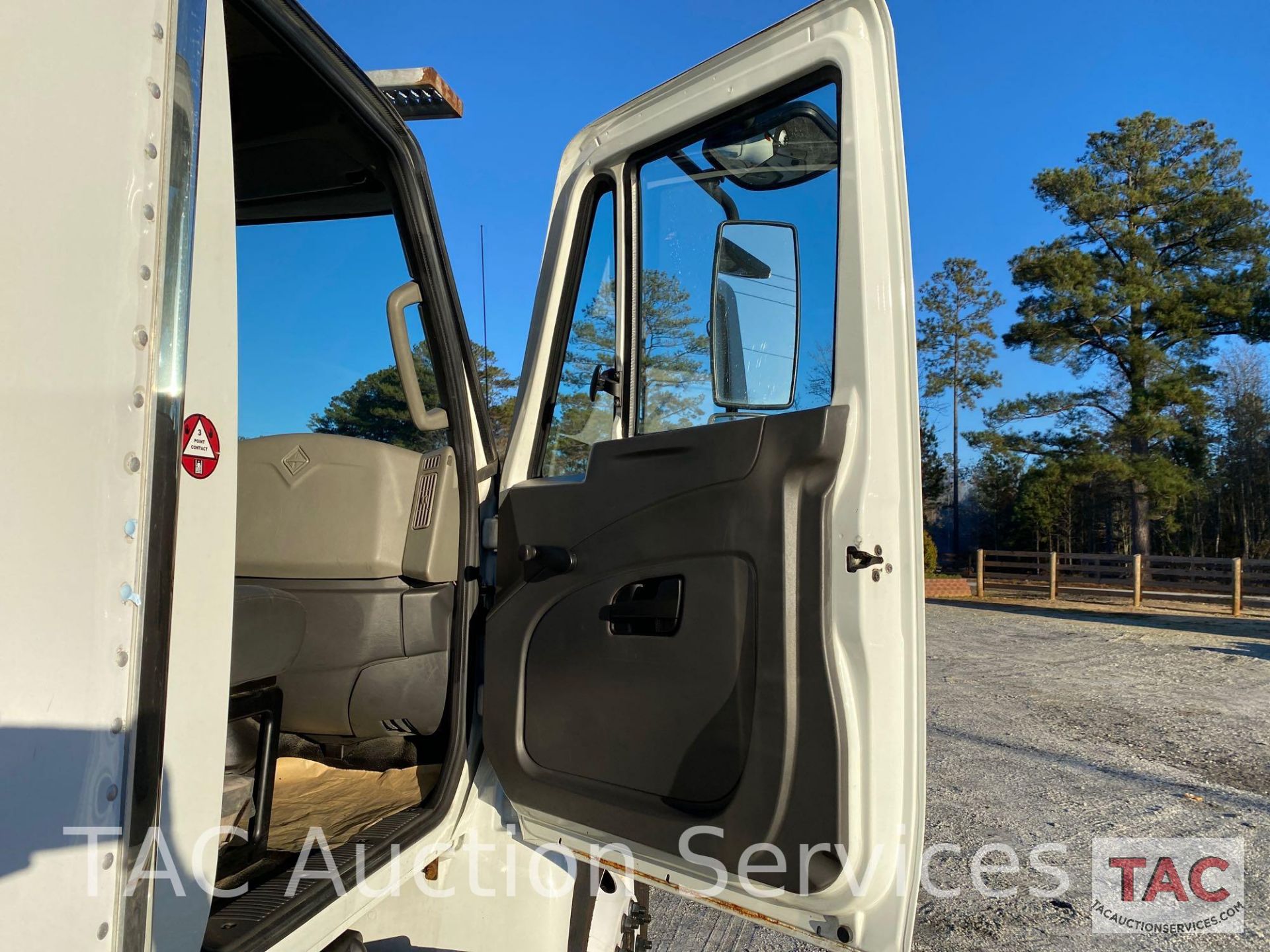 2013 International Durastar 4300 Reefer Box Truck - Image 31 of 71