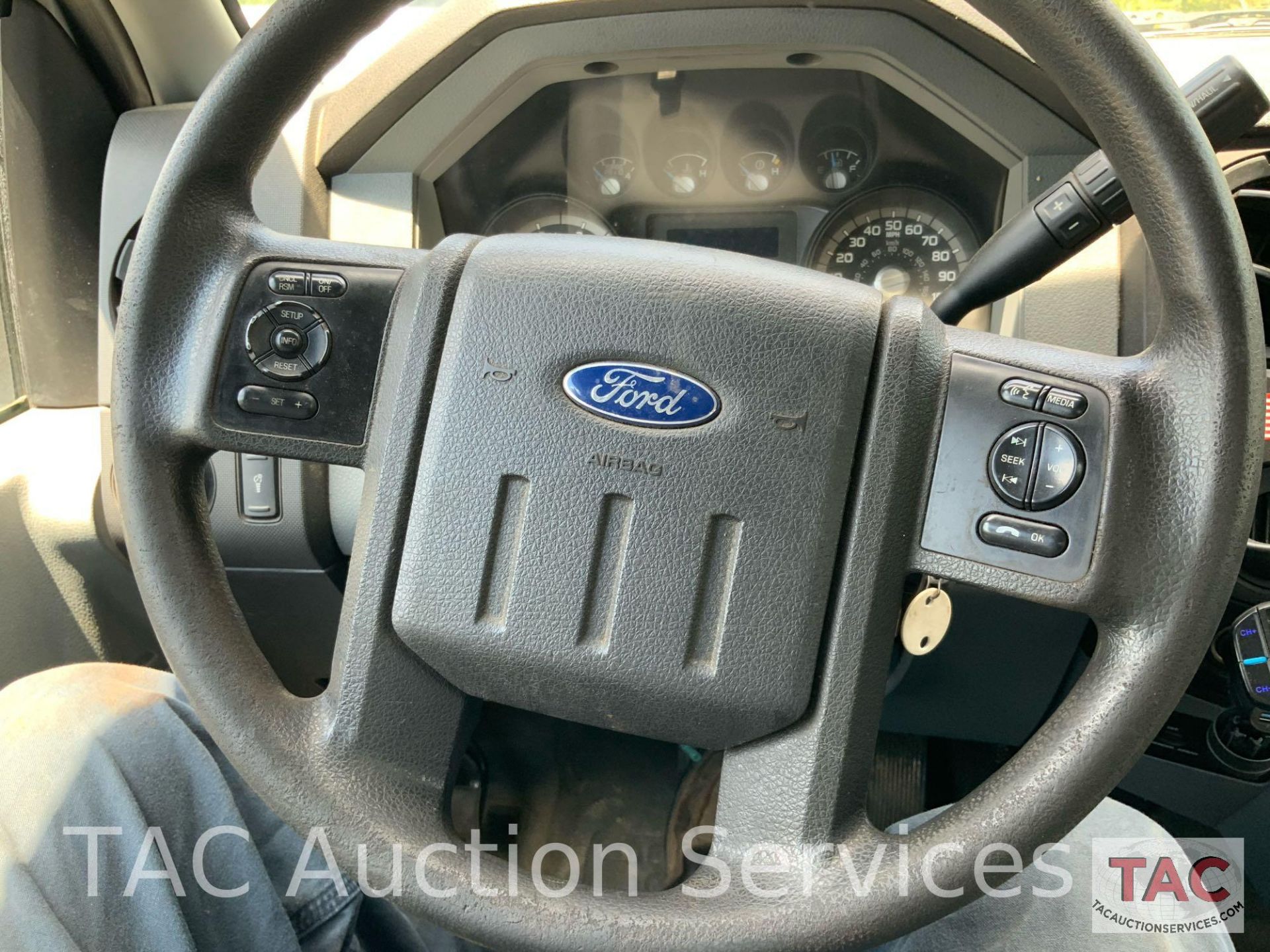 2015 Ford F - 550 Service Truck - Image 21 of 33