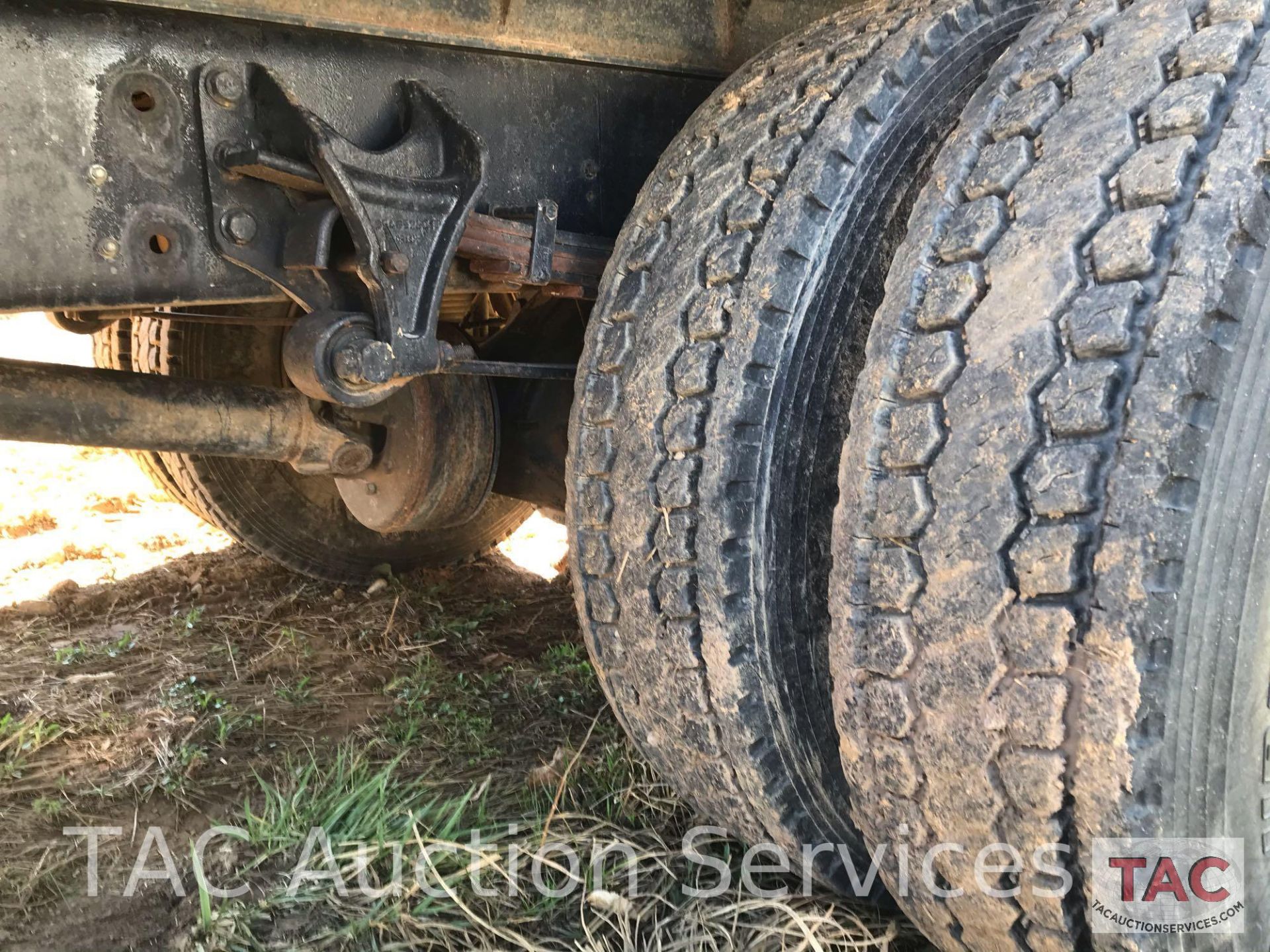 2006 International Durastar DT466 Dump Truck - Image 30 of 34