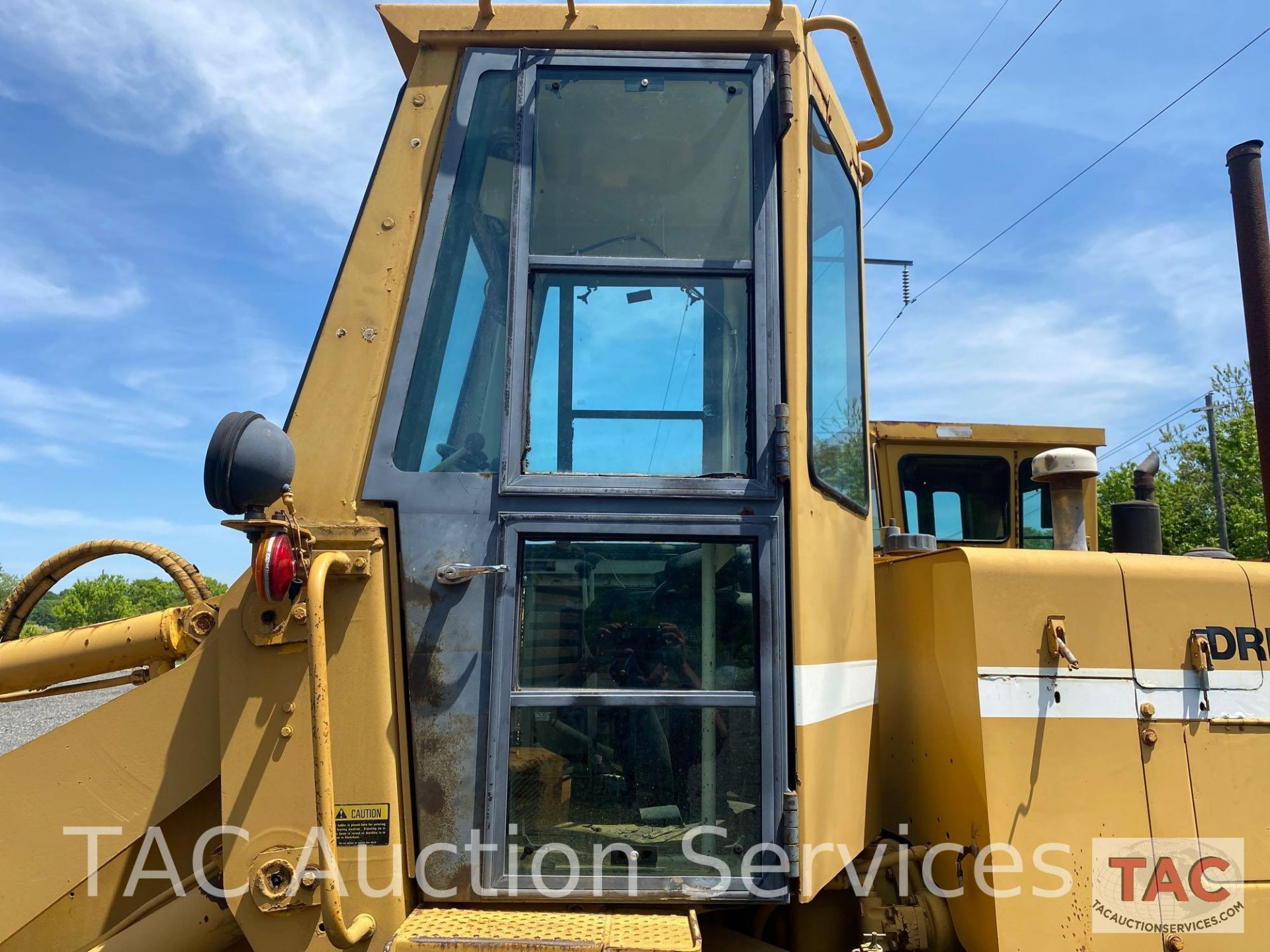 International Harvester 510B Loader - Image 7 of 31