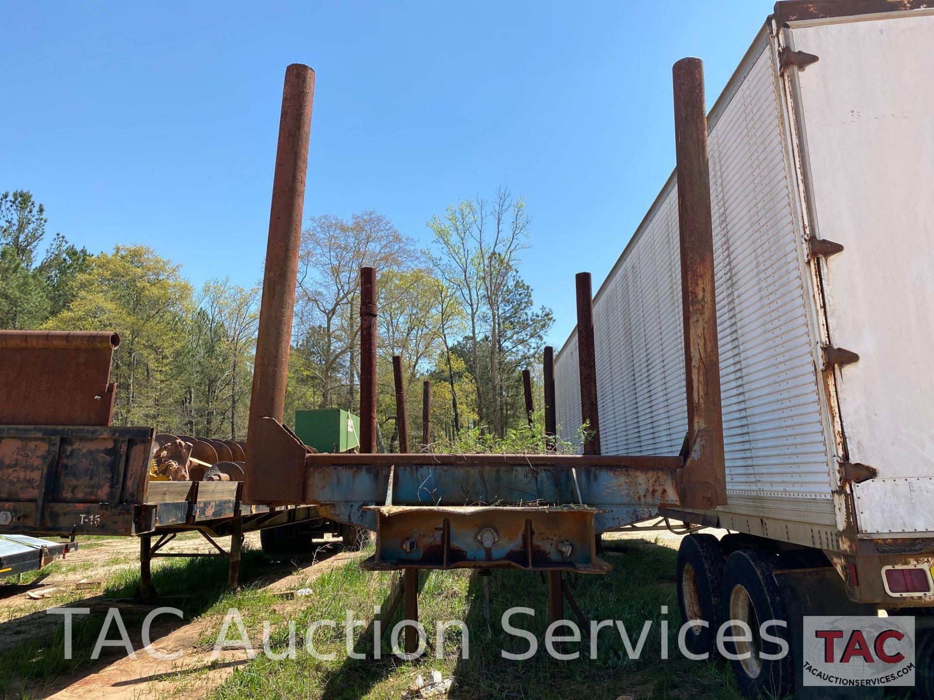 Logging Trailer - Image 2 of 19