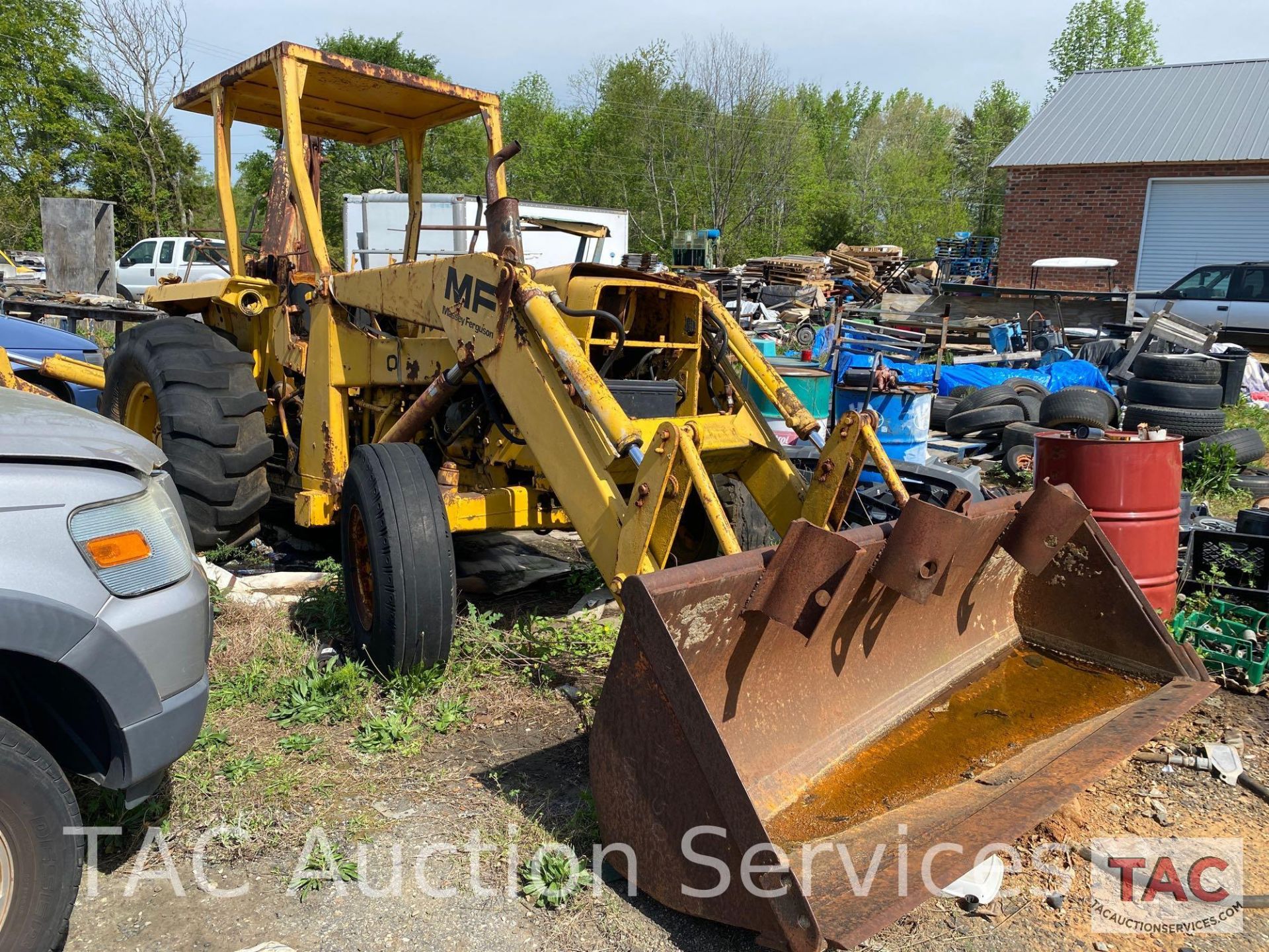 Massey Ferguson 50C Loader Backhoe - Image 10 of 45