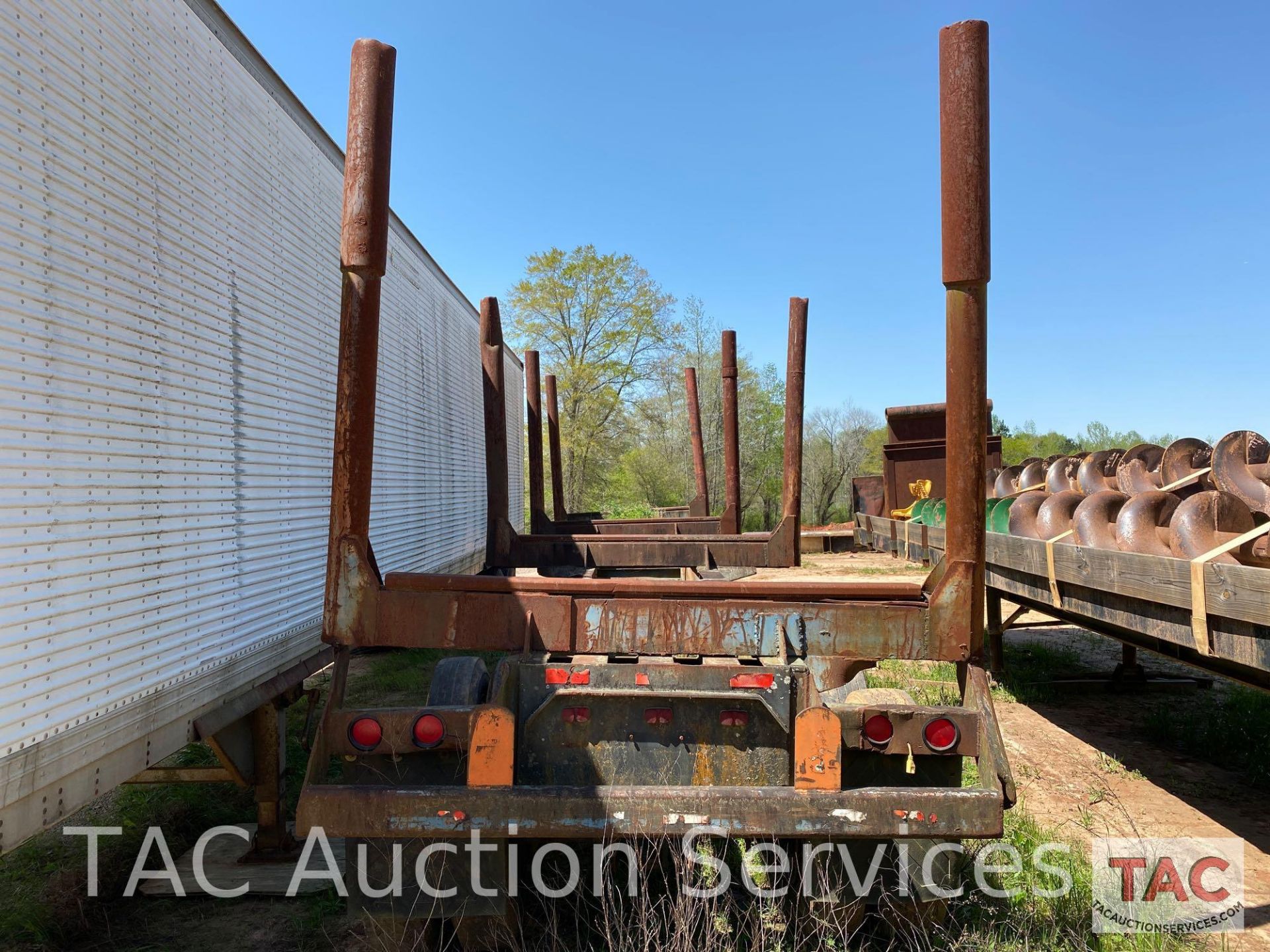 Logging Trailer - Image 5 of 19