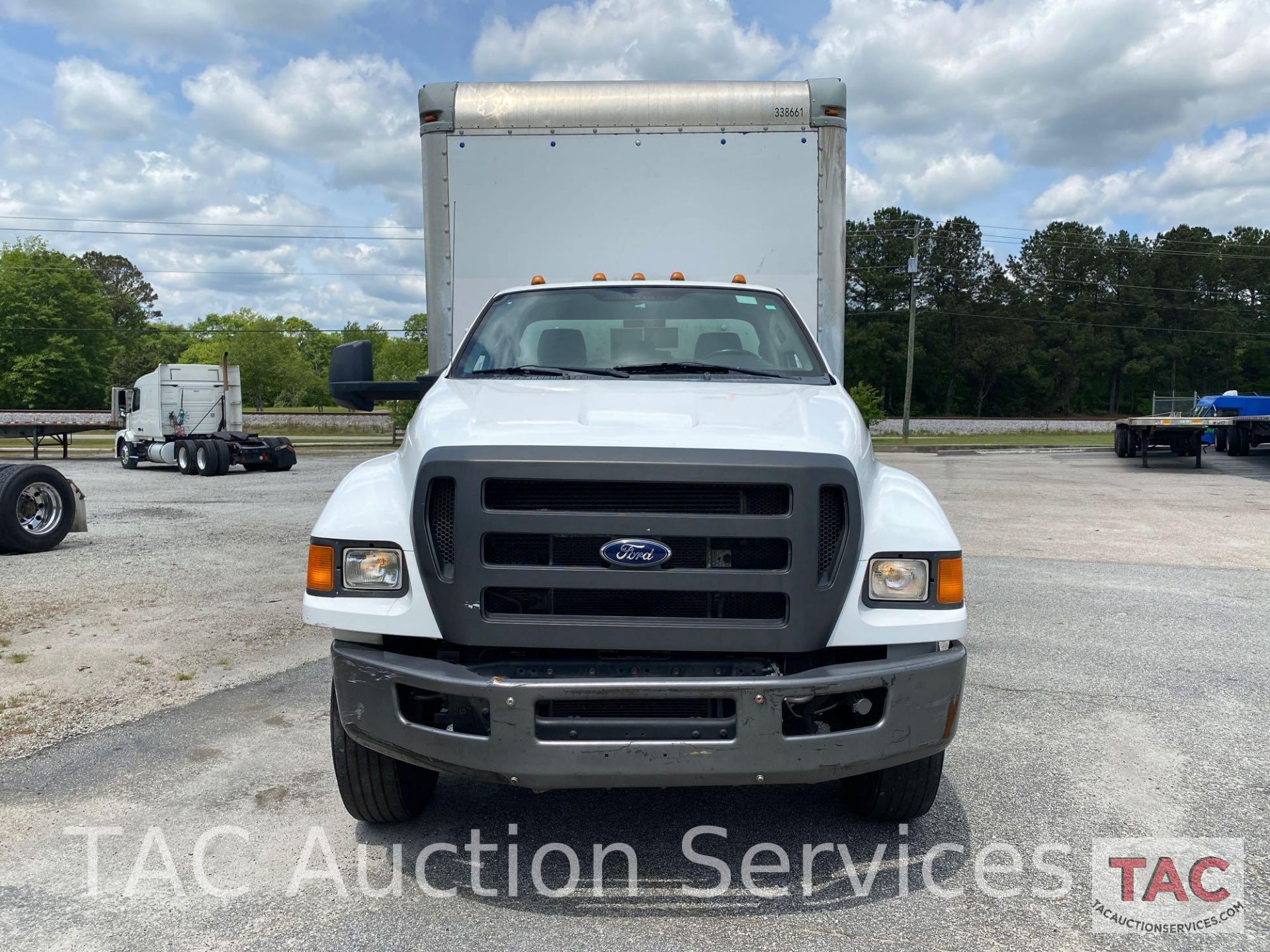 2013 Ford F-750 Box Truck - Image 2 of 47