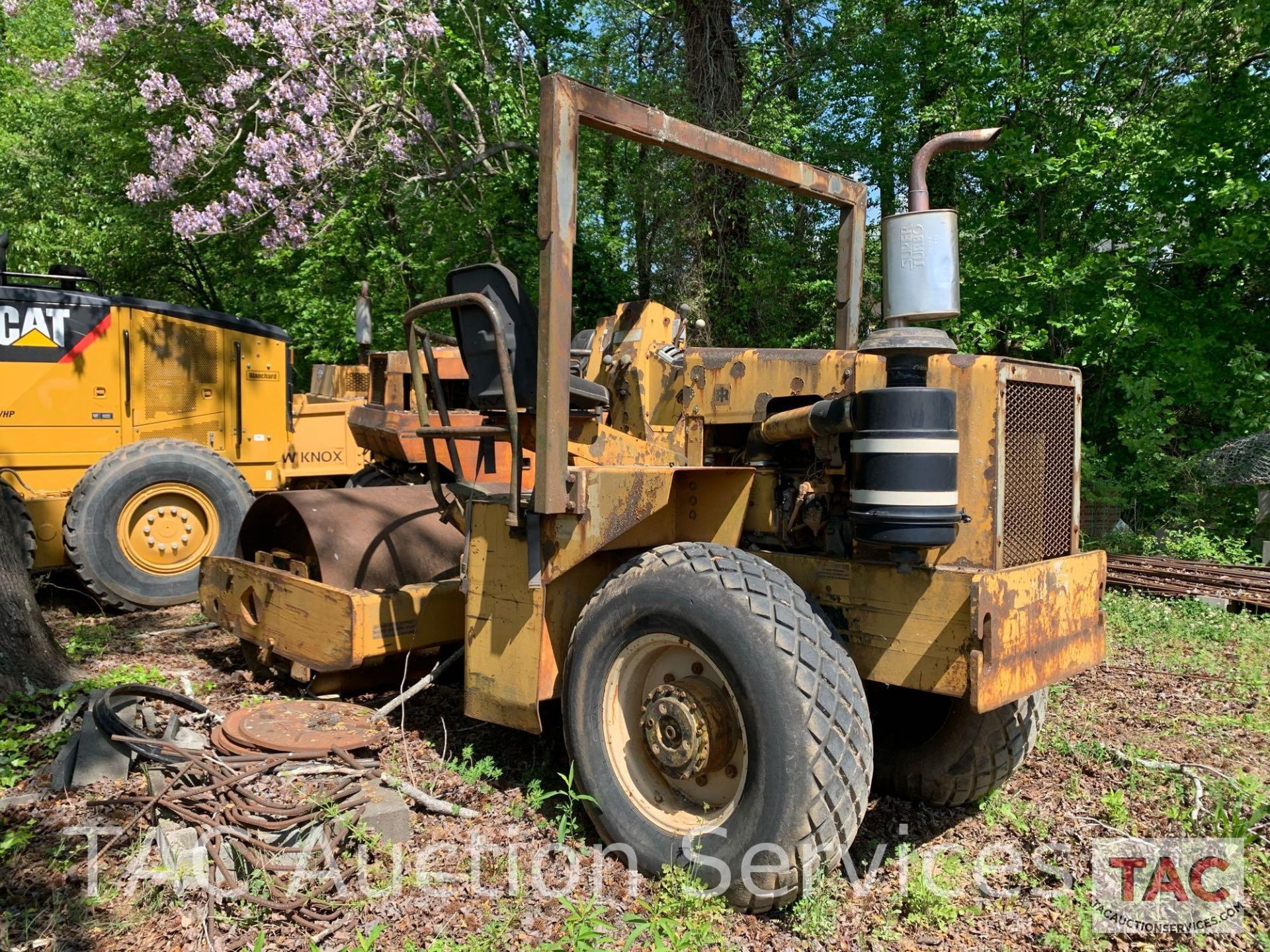 Ingersoll-Rand Vibratory Roller SP-48 - Image 2 of 25