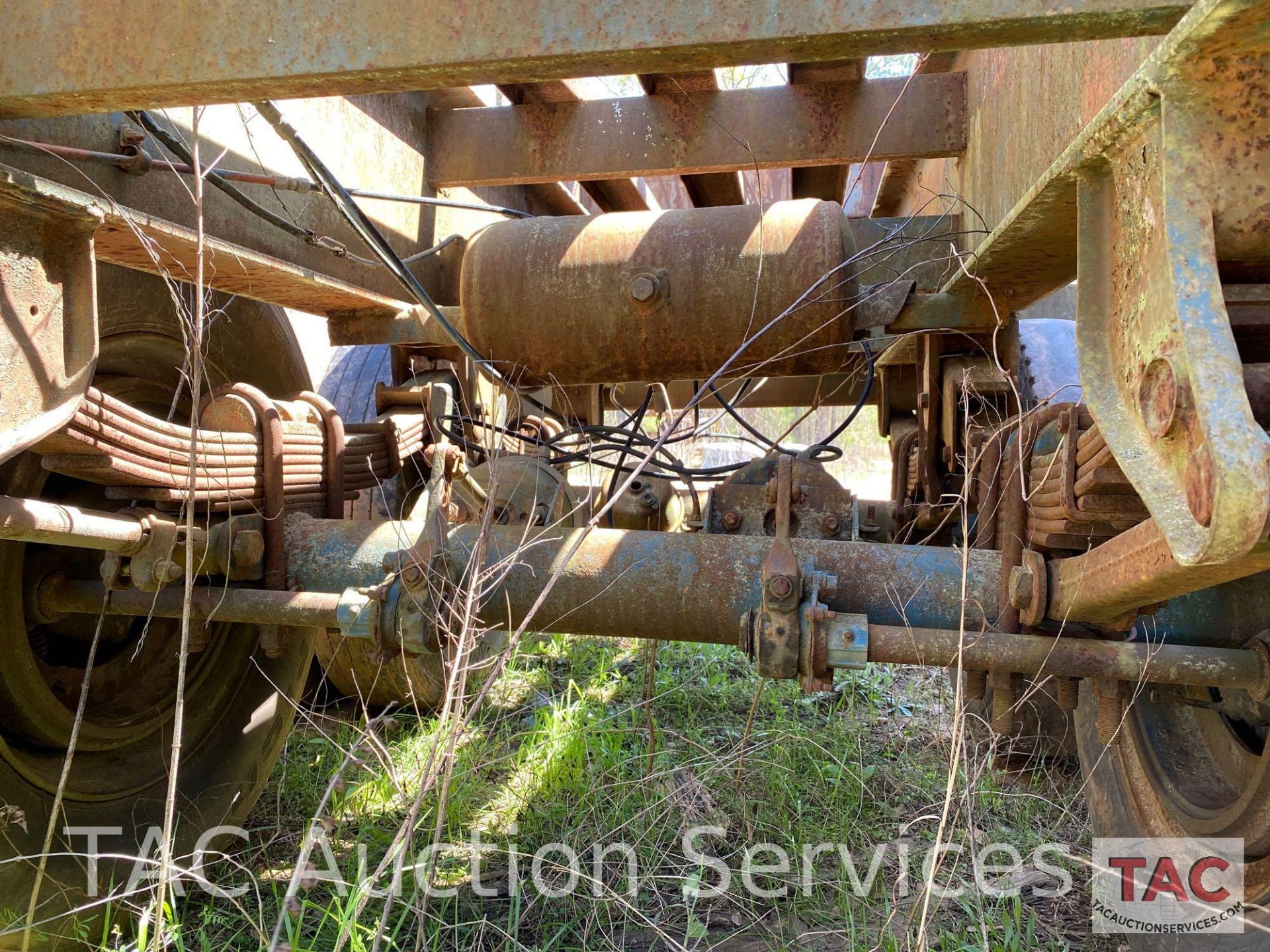 Logging Trailer - Image 15 of 19