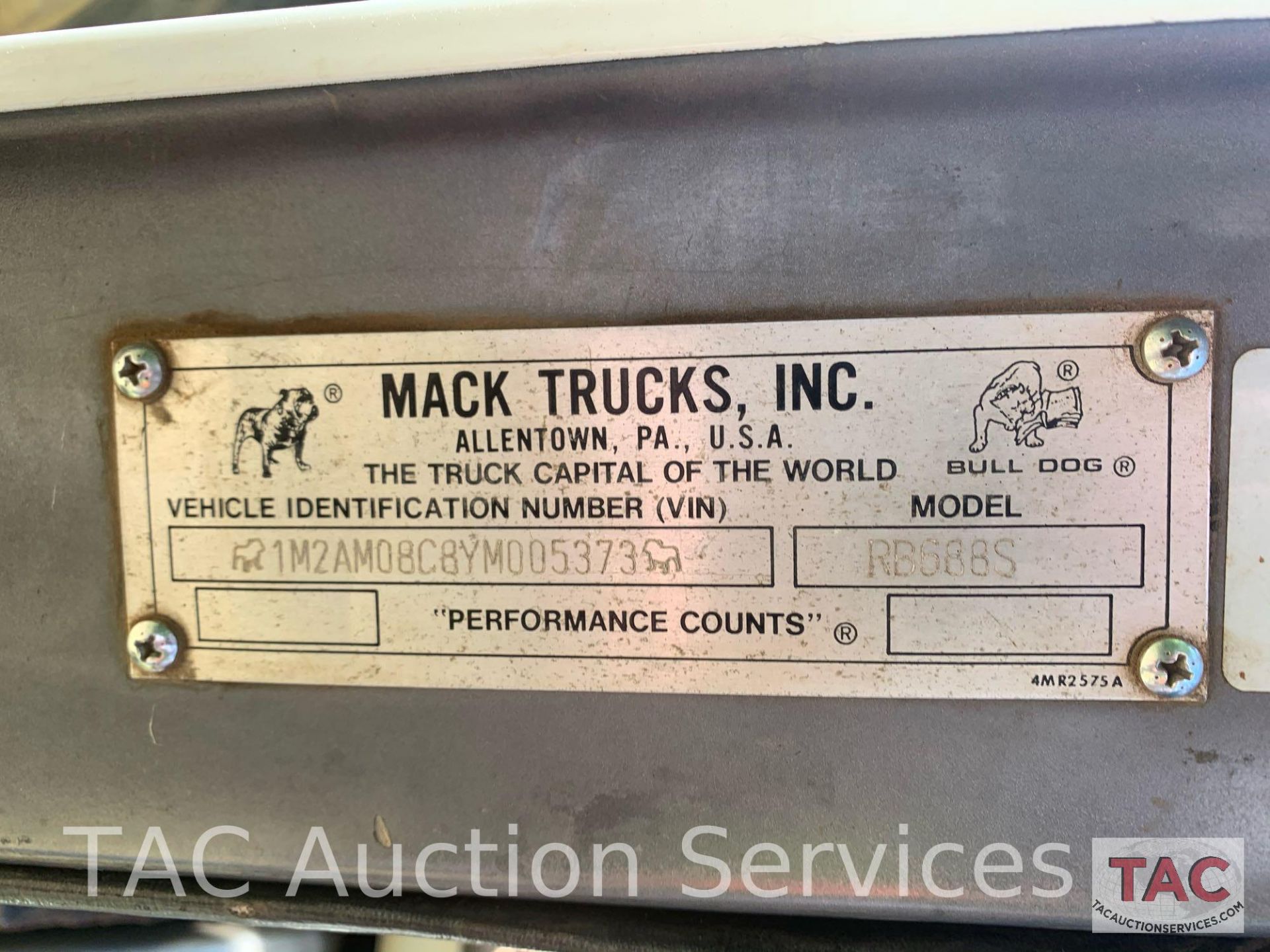 2000 Mack RB688S Roll-Off Truck - Image 70 of 73