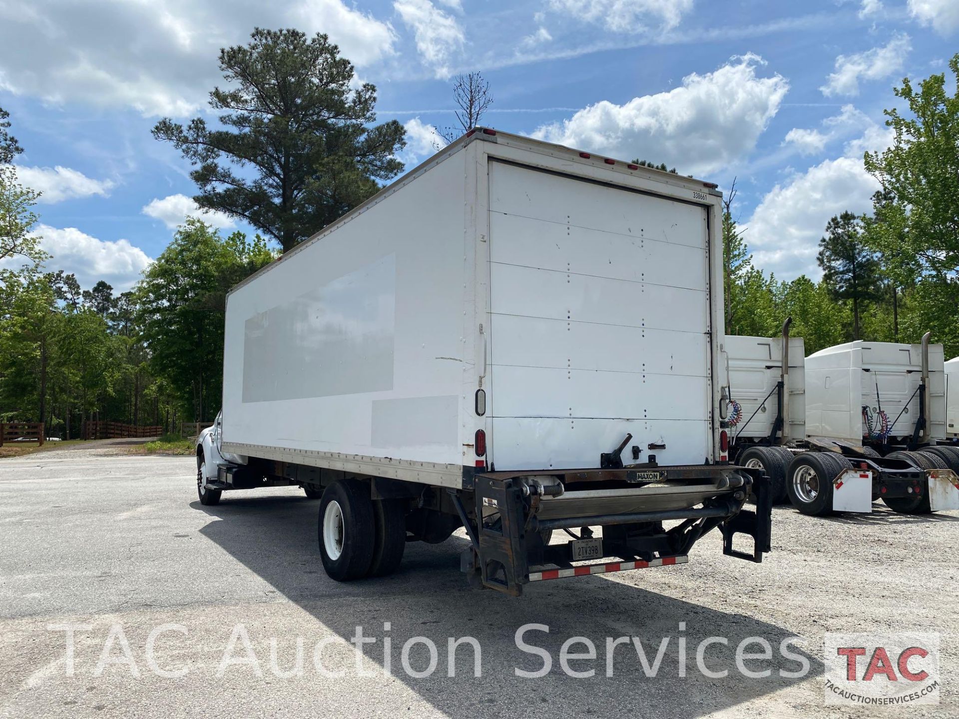 2013 Ford F-750 Box Truck - Image 4 of 47