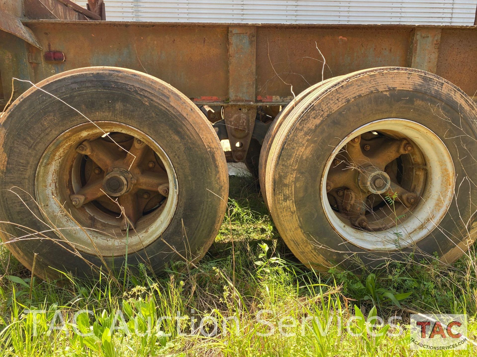 Logging Trailer - Image 17 of 19