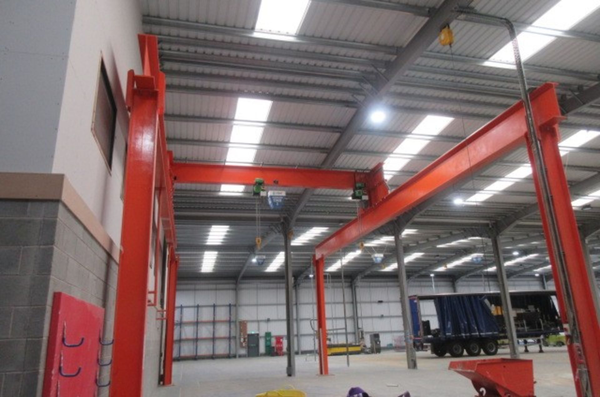 Yaplex RSJ Gantry and remote hoists - Image 2 of 3