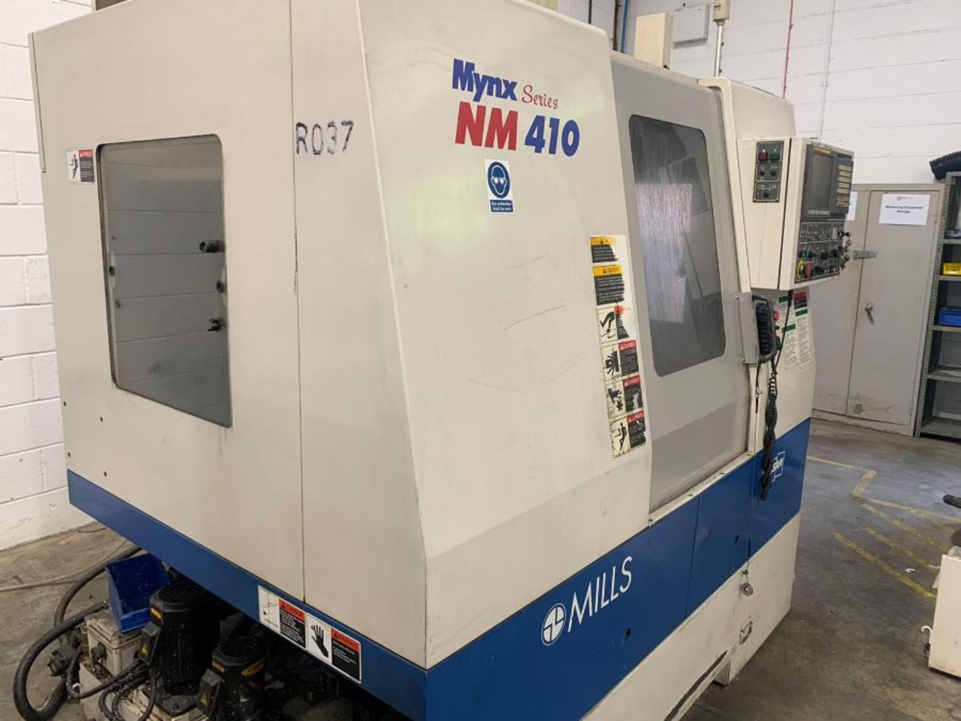 Doosan Mynx NM410 CNC machining centre (2007) - Image 2 of 6