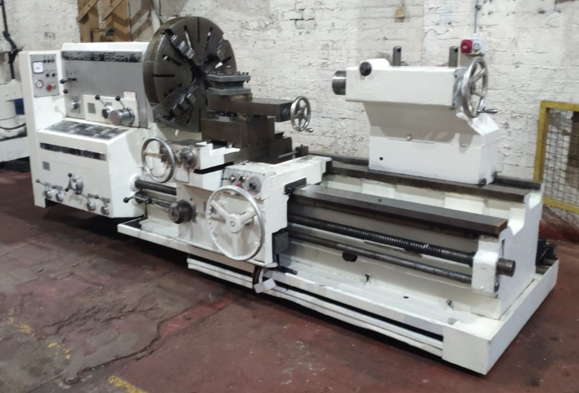 Binns and Berry Trident L1000 Gap Bed Lathe
