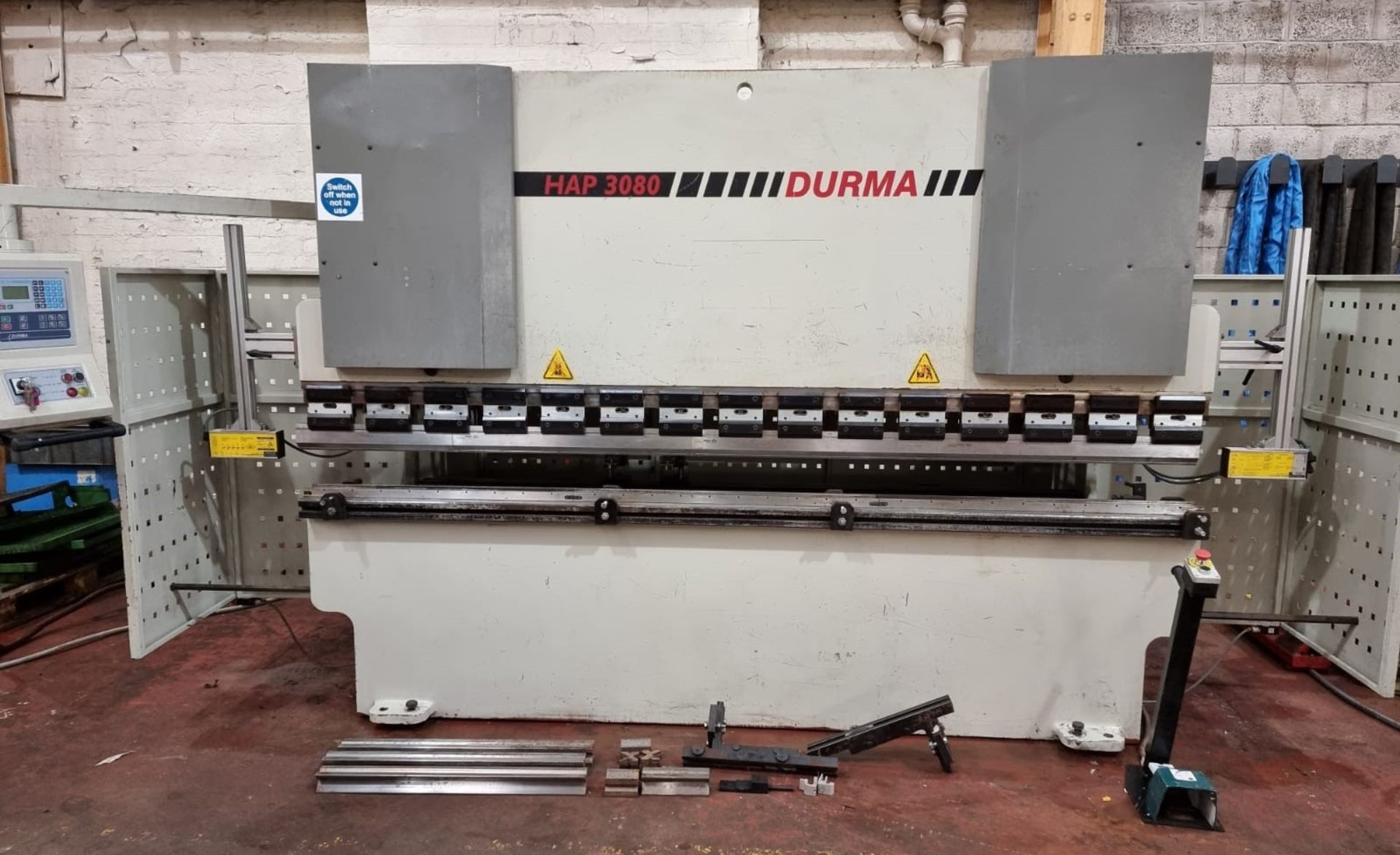 Durma HAP 3080 80 Ton x 3020mm CNC Pressbrake - Image 4 of 13