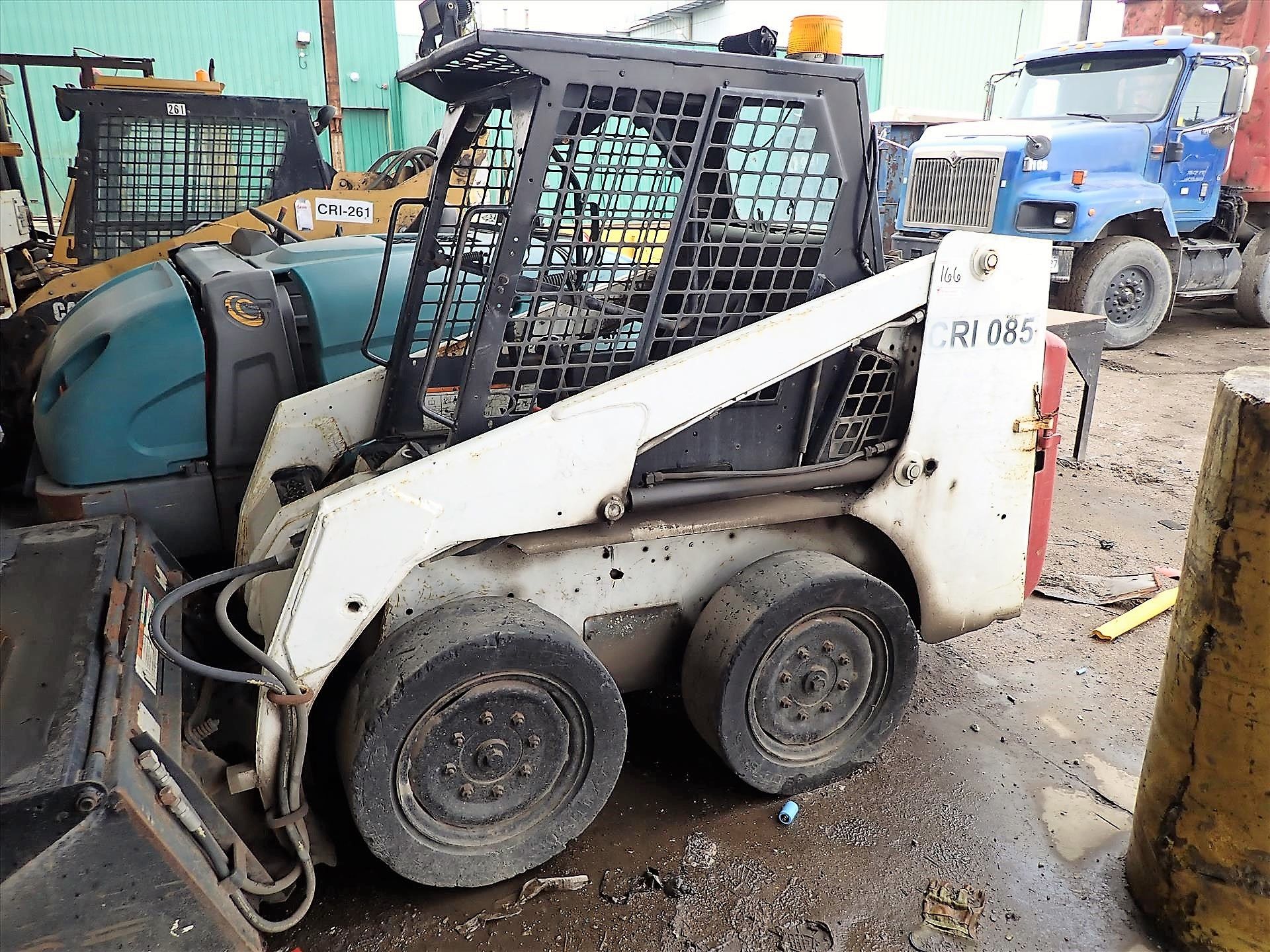 BobCat skid steer, mod. 753, ser. no. 515815267, ROPS, diesel