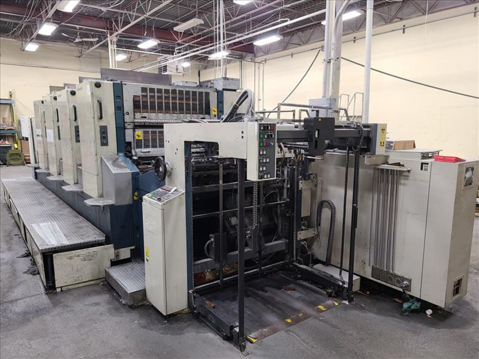 Komori 4-color offset printing press, Series Lithrone 40, model L-440, S/N.2202 approx. 68 - Bild 8 aus 22