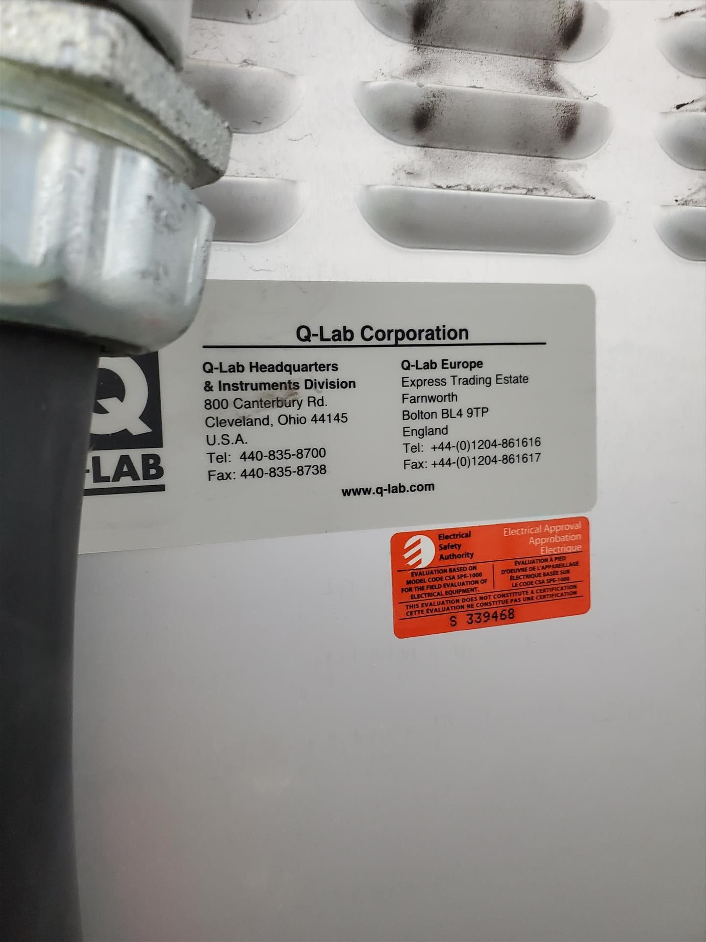 Q-Sun Xenon Test Chamber, mod. XE-3-HS, ser. no. 09-3905-36-X3HS w/ (2) Calibration Radiometers - Image 4 of 8