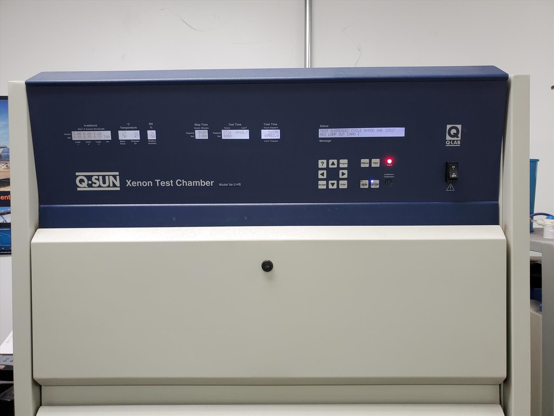 Q-Sun Xenon Test Chamber, mod. XE-3-HS, ser. no. 09-3905-36-X3HS w/ (2) Calibration Radiometers - Image 2 of 8