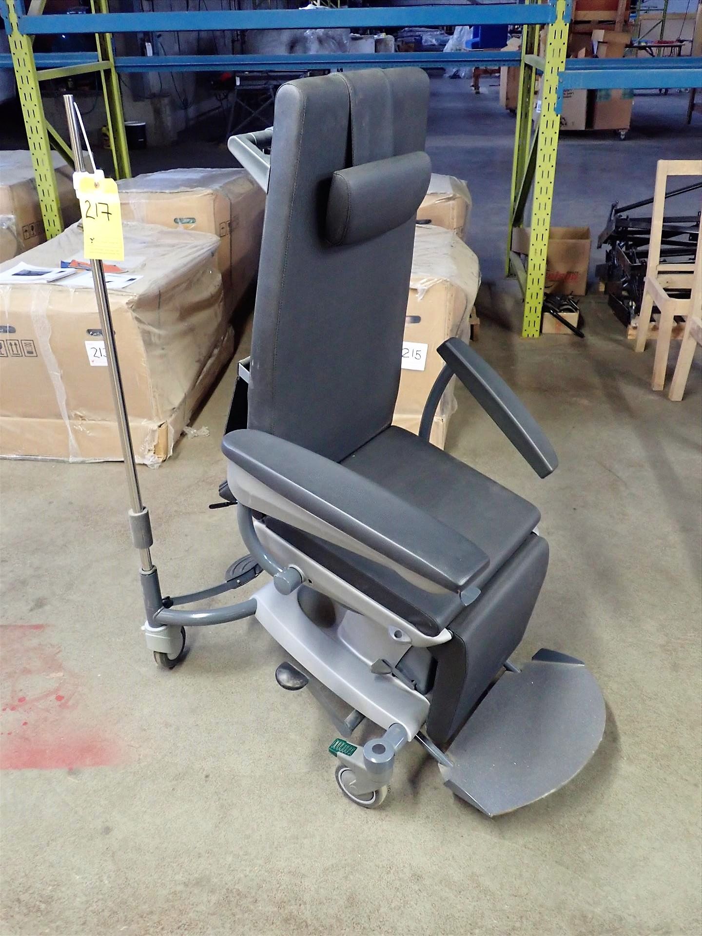 BorCad Sella Medical Multifunctional Examination/Dialysis Chair, mod. SLA-JF10, S/N 0651, Black, - Image 2 of 5