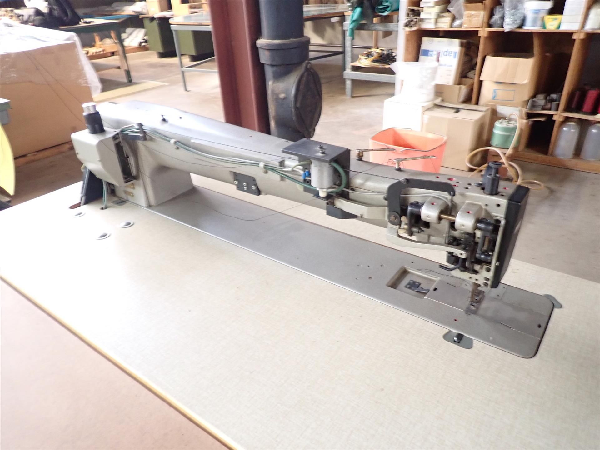 Pfaff industrial sewing machine, mod. 1245-706/48-6101-900/56-CLPMN8, S/N 599038, 32 in. throat, 1/2 - Image 3 of 8