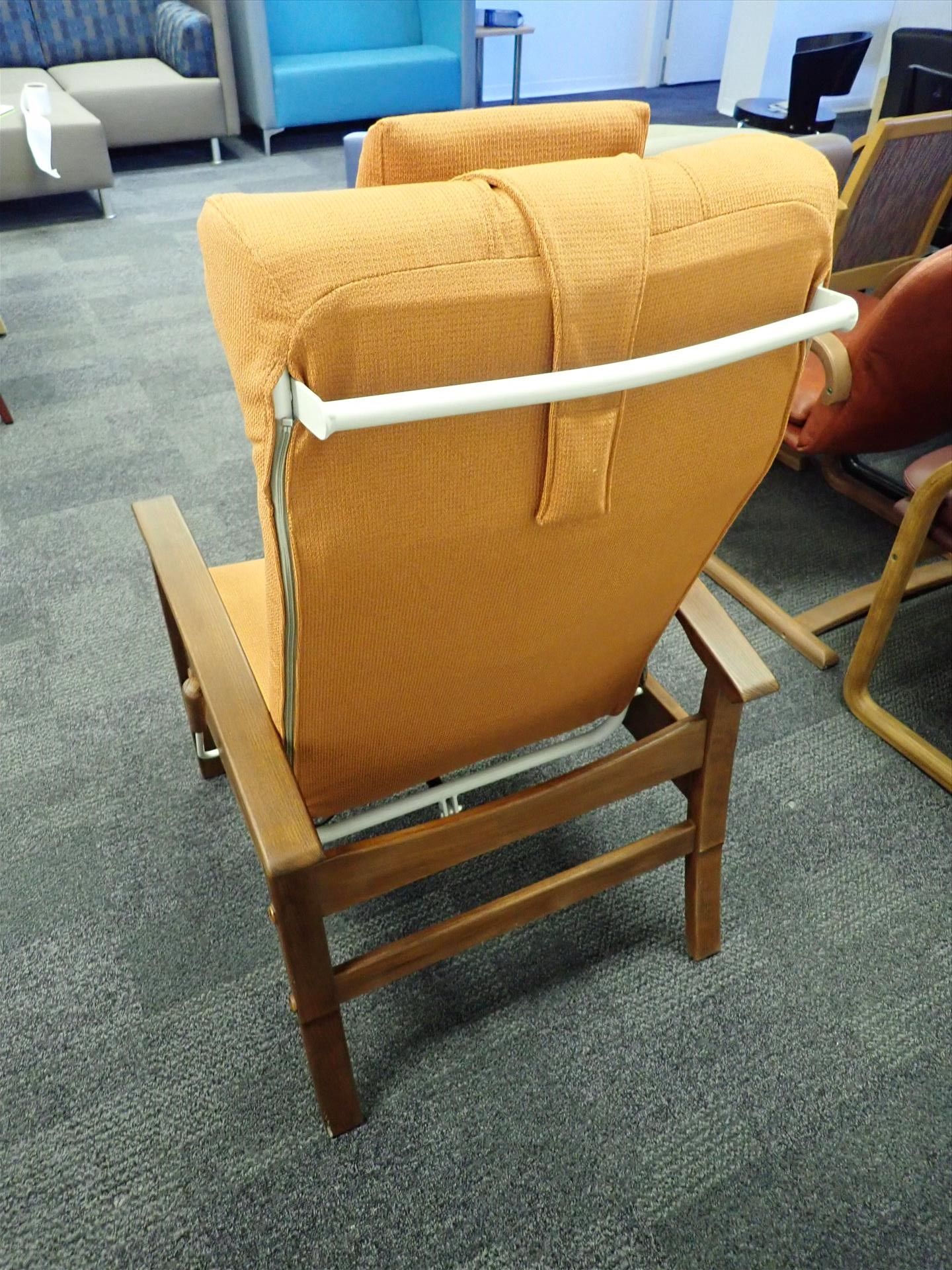 Clipper back-recliner, gas-cylinder, head-rest, assistance-bar, dual-hand levers, stain-resistant - Image 3 of 3