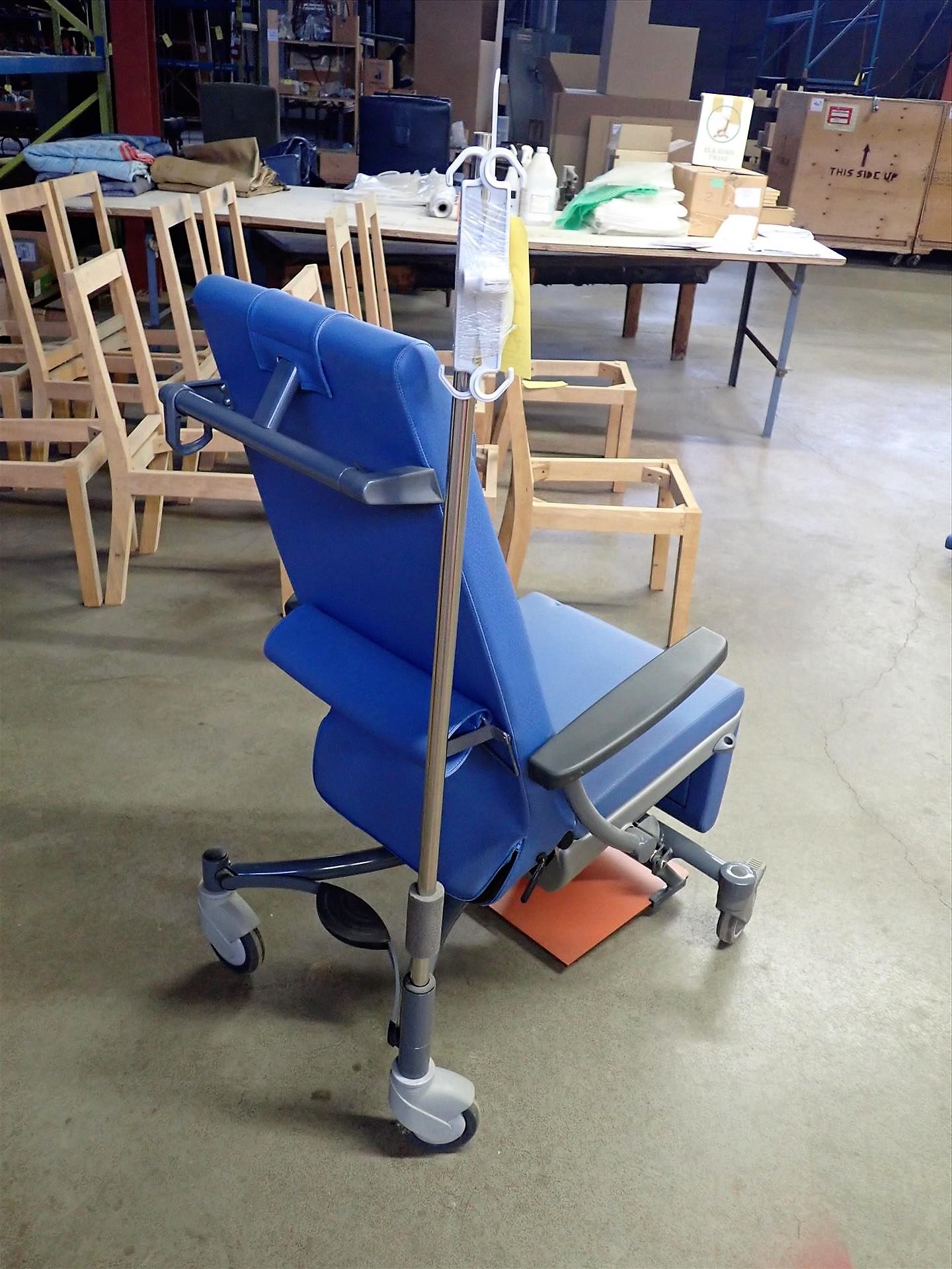 BorCad Sella Medical Multifunctional Examination/Dialysis Chair, fixed carriage mod. SLA-CB10, - Image 3 of 5