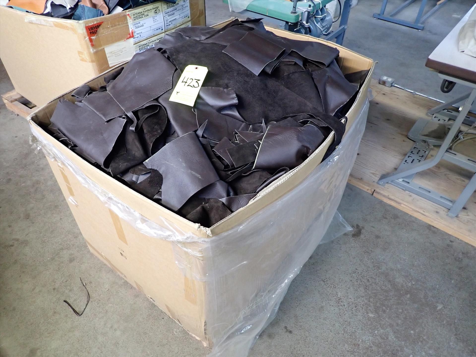 Leather Cut-Offs, Heller/German, approx. 350 lbs.