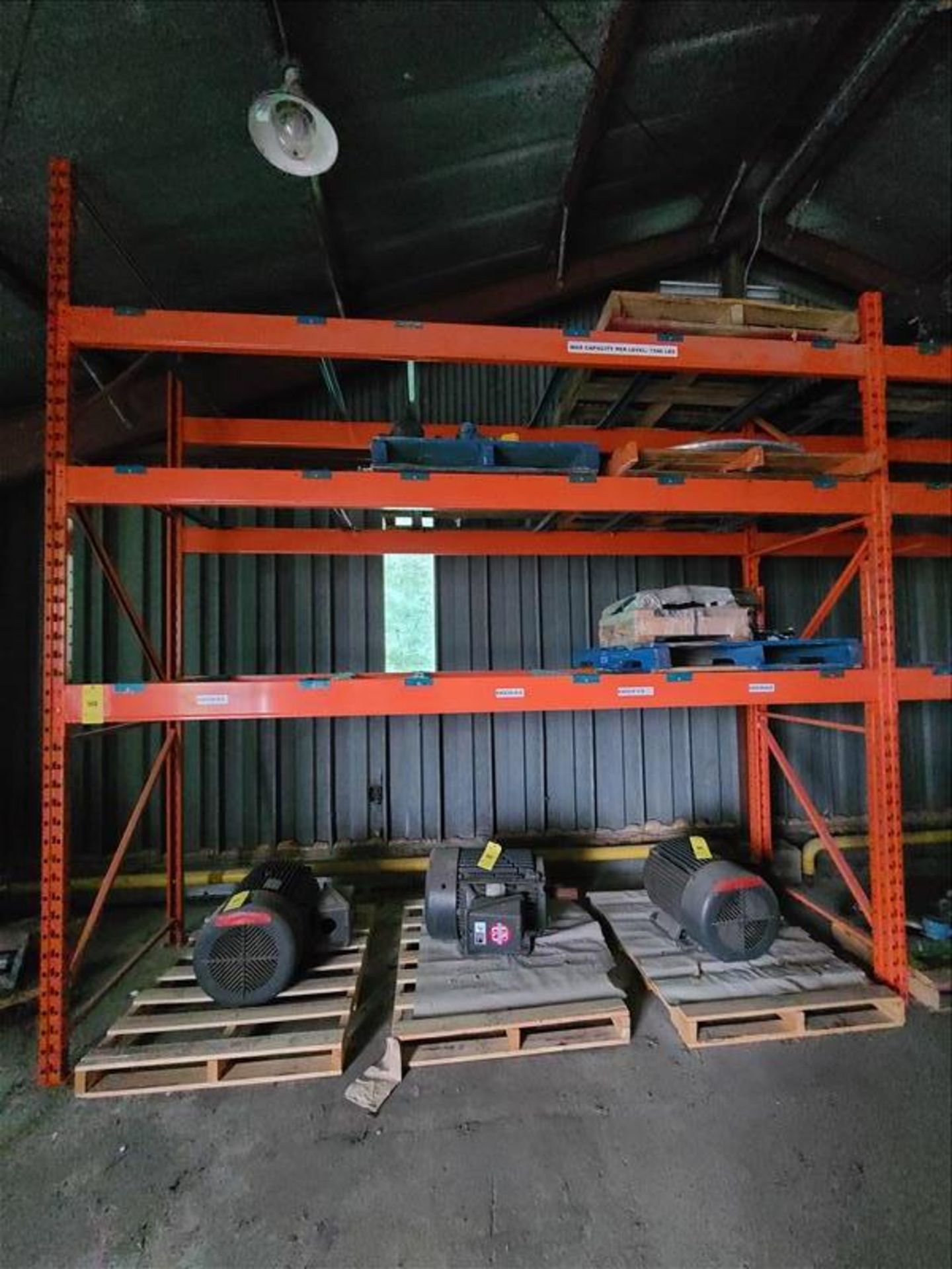 [LOT] (8) section pallet rack, (4) 152"h x 42"w - (4) upright, (4) 137"h x 42"w - (7) upright, ( - Image 2 of 3