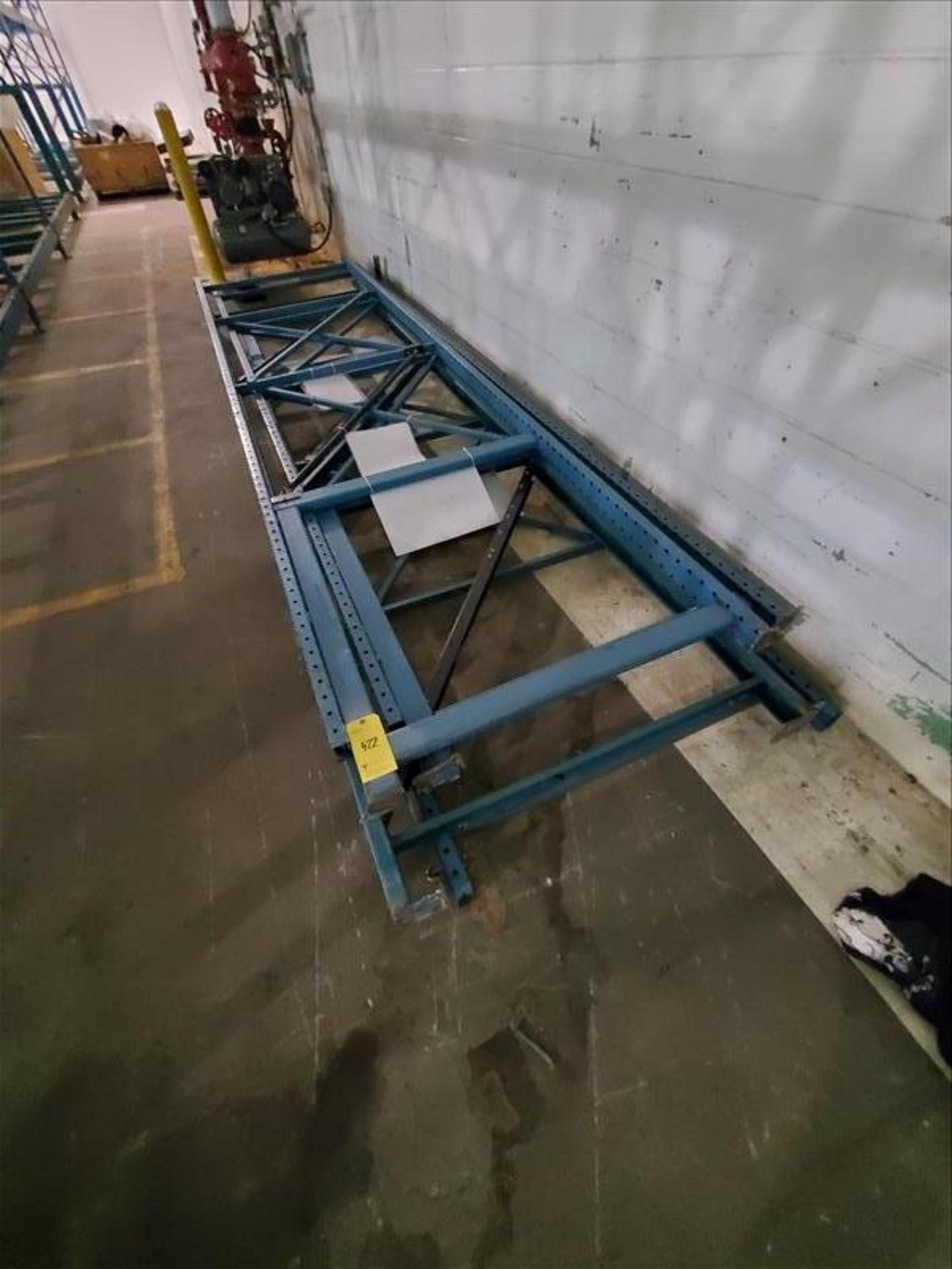 Pallet rack, (10) 16' x 44"w, (60) 8' cross bar, disassembled [Packaging Warehouse]