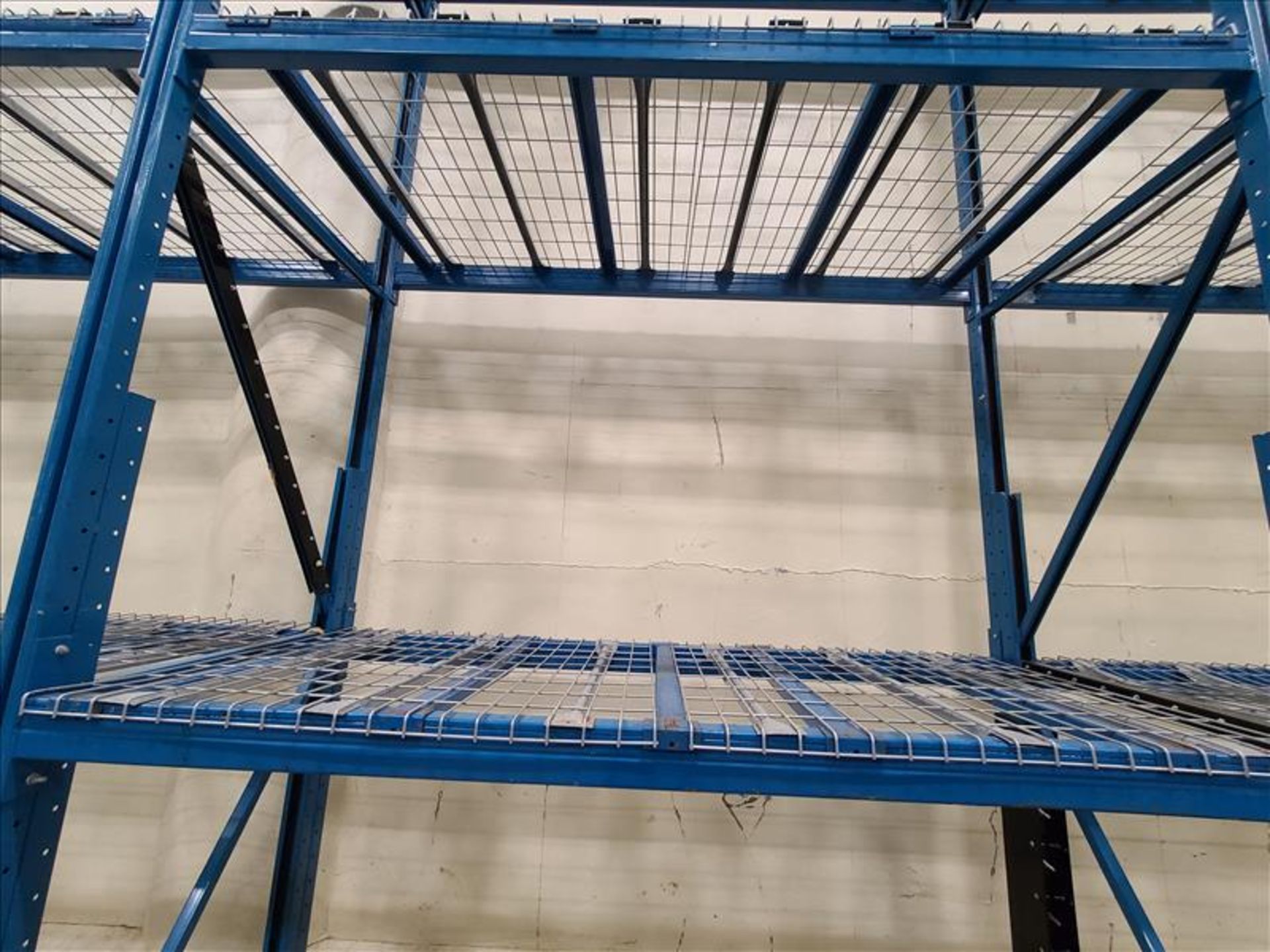 [LOT] (7) section pallet rack, 16' x 42"w (7) upright, (40) 8' cross bar [Packaging Warehouse] - Image 3 of 4