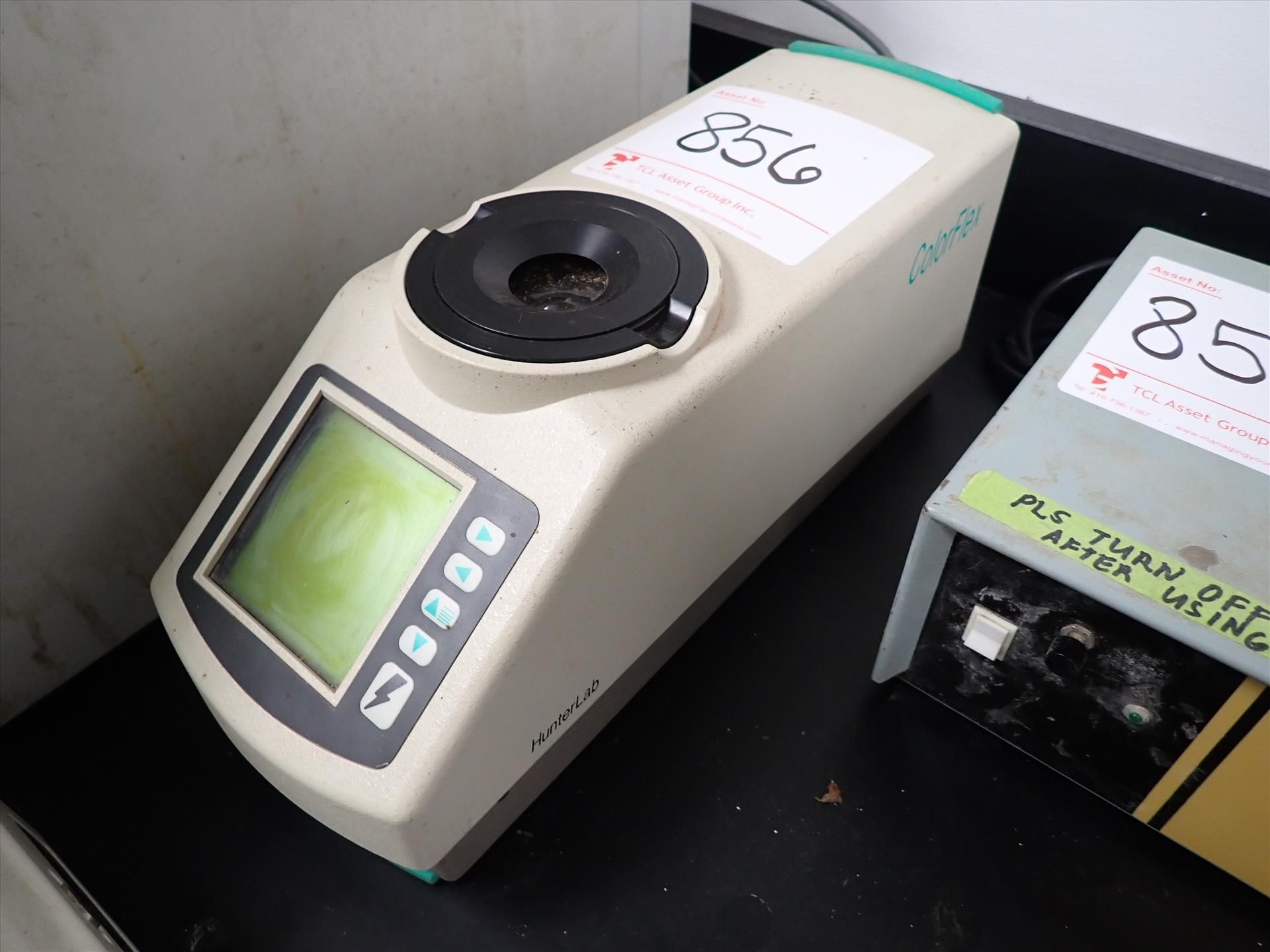 HunterLab Colorflex spectrophotometer [Laboratory]