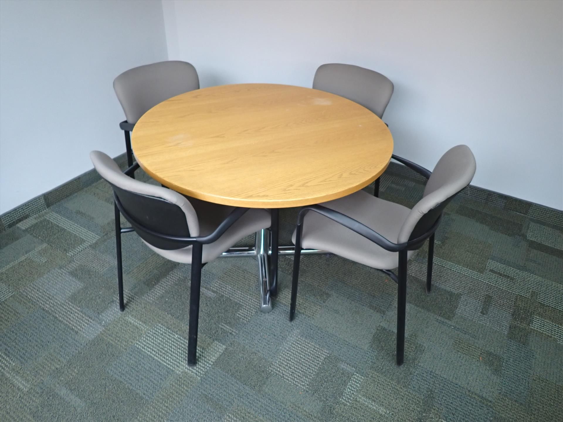 [LOT] contents of office (furnishings only): desk, (2) bureaus, meeting table, (5) chairs [Office - Image 4 of 4