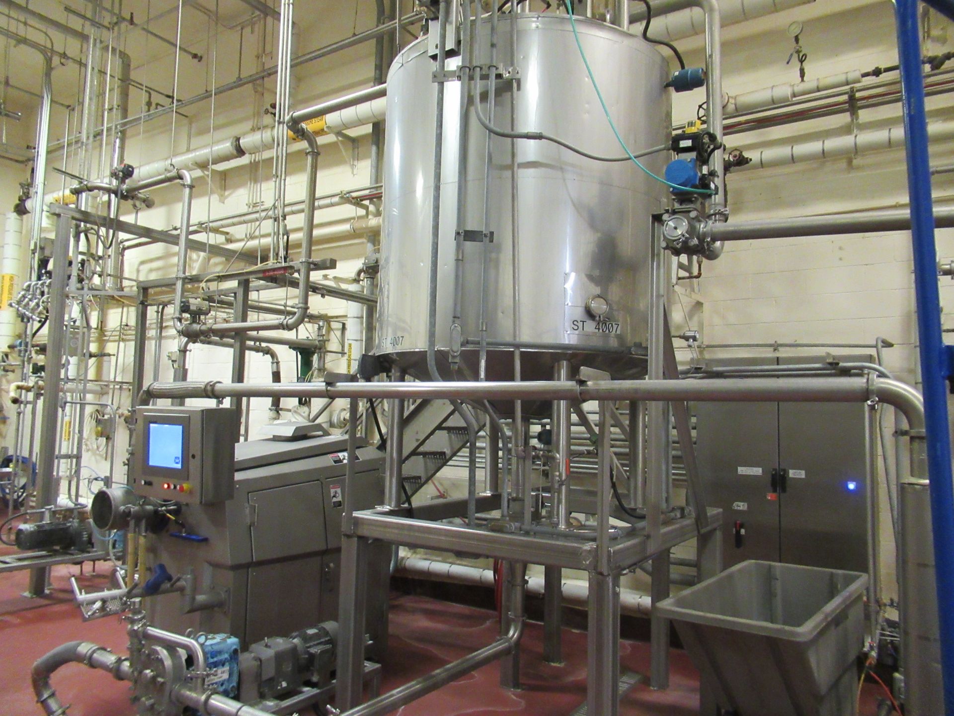 Vertical jacketed slurry stainless holding tank, with SPX agitator, top mount, 63" straight side, - Image 2 of 4