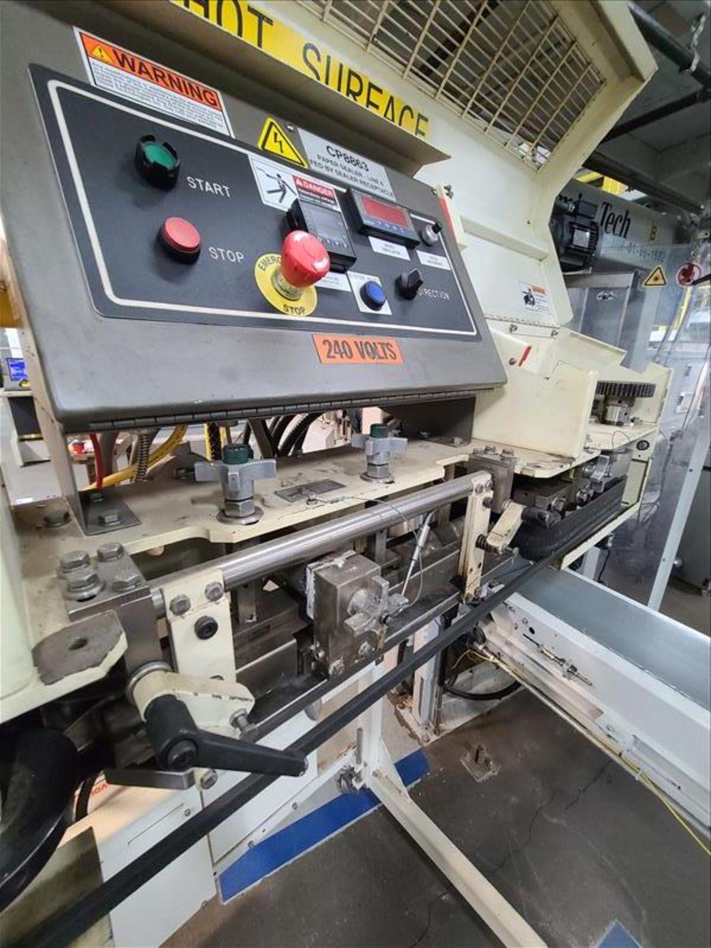 Thiele bag sealer, mod SEALER, s/n 4600R1292, with adjustable height, mobile, (2007) [Packaging Line - Image 3 of 5