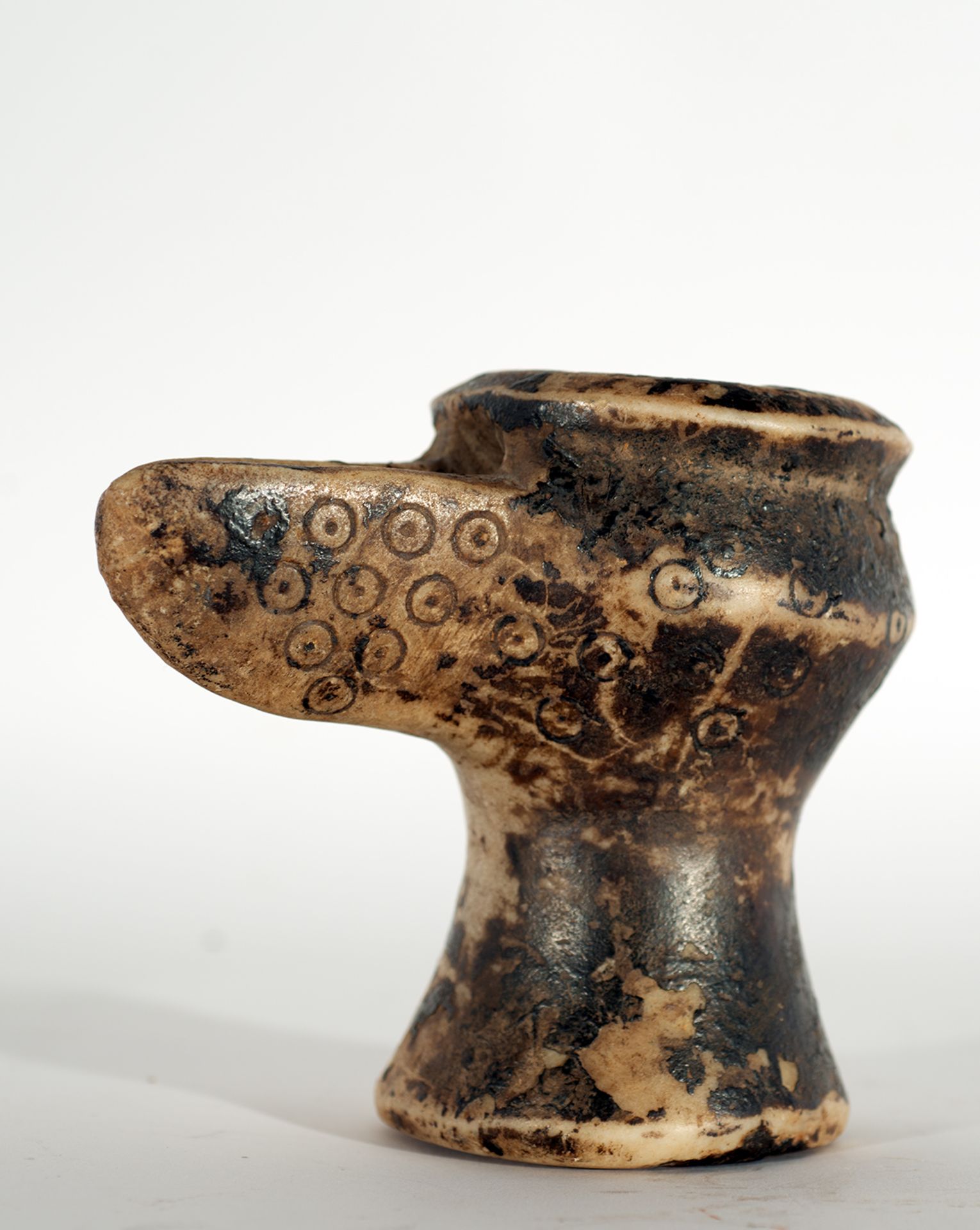 Macael marble oil lamp. Islamic art, possibly Nasrid, 14th century