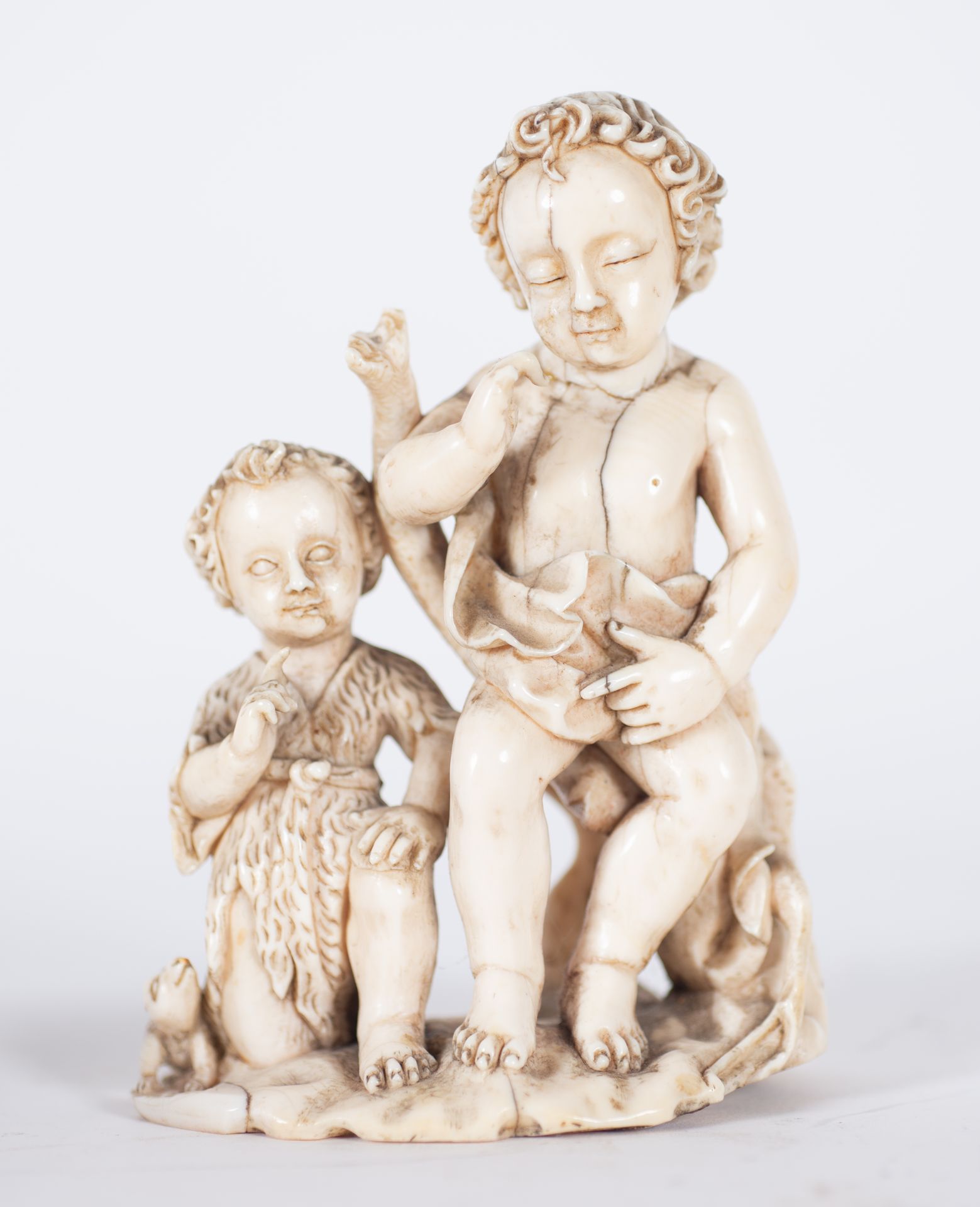 Enfant Jesus and Saint John, important Indo-Portuguese group in carved ivory, 17th century