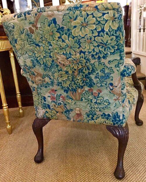 A Victorian George III style mahogany framed 'Gainsborough' armchair. ?This 'Gainsborough' style - Image 2 of 4