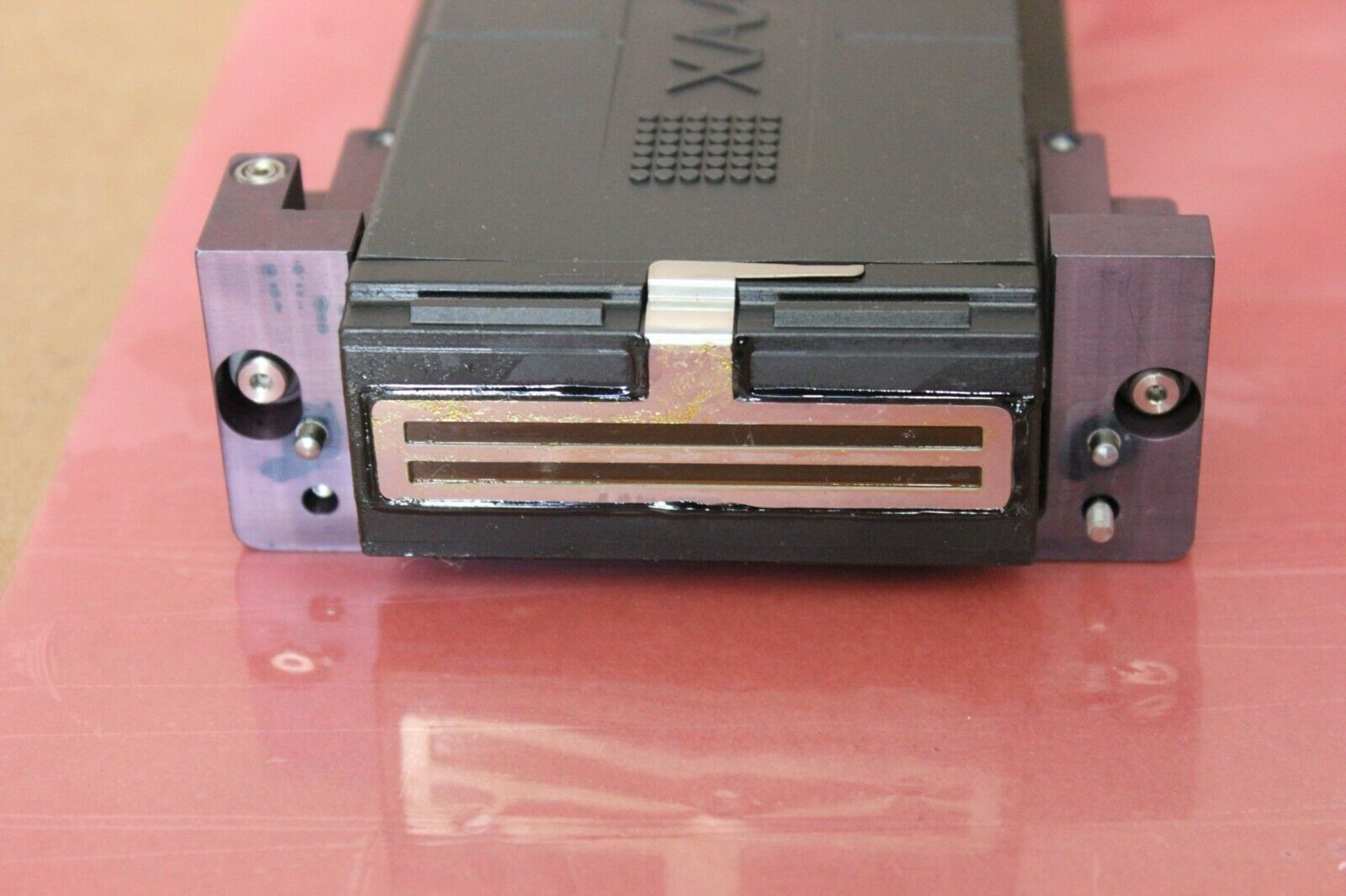 XAAR PRINTHEAD WITH CABLES - Image 3 of 9