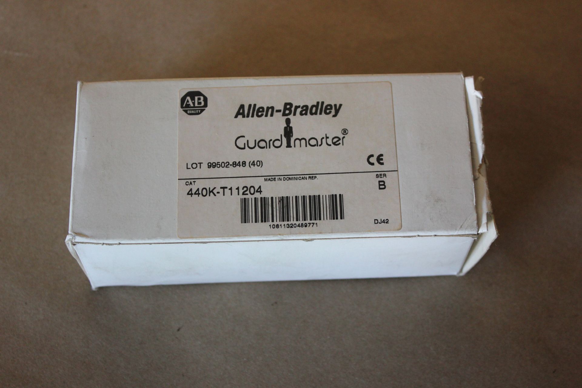 NEW ALLEN BRADLEY TROJAN 5 SAFETY SWITCH