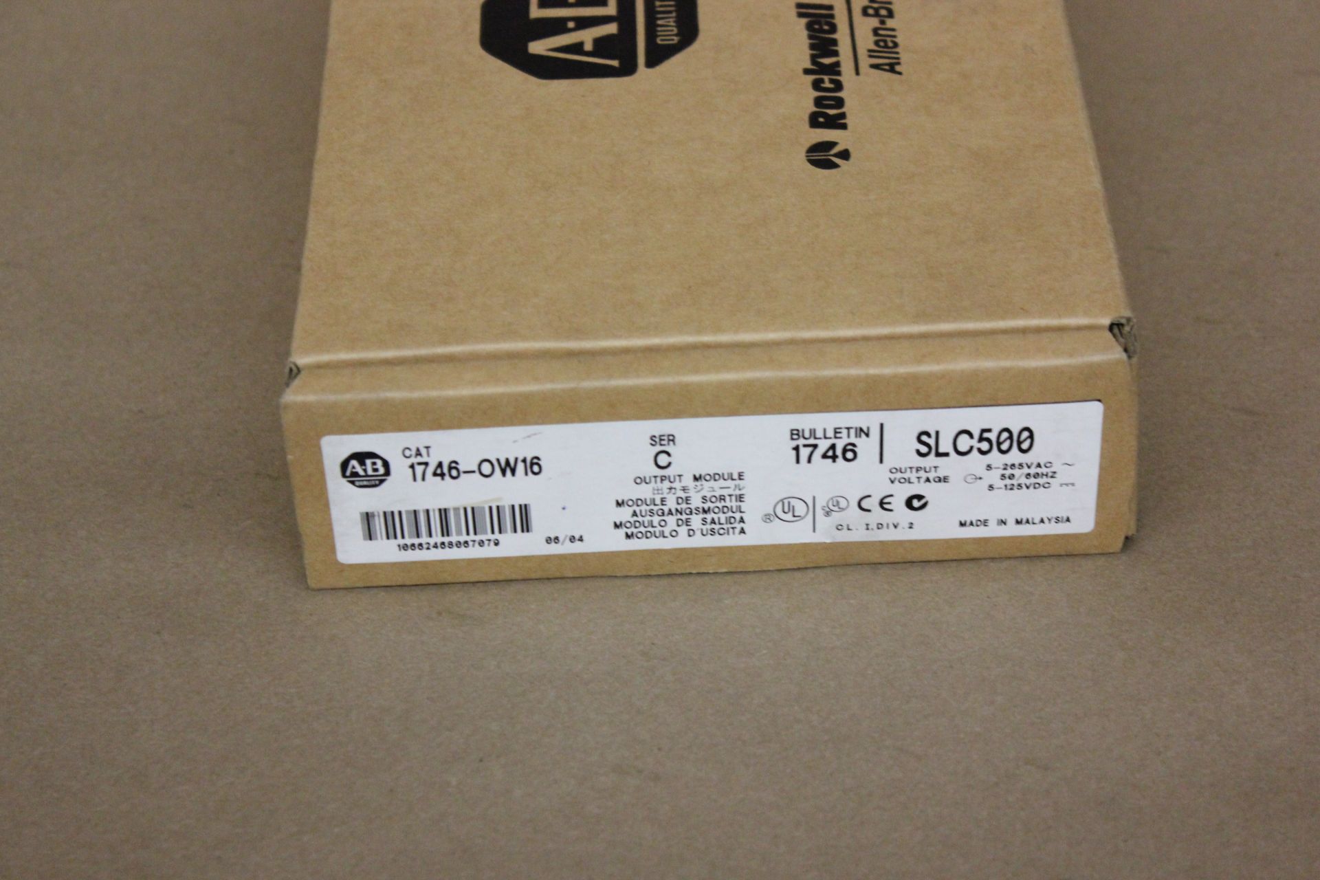 NEW ALLEN BRADLEY SLC500 PLC MODULE - Image 2 of 4