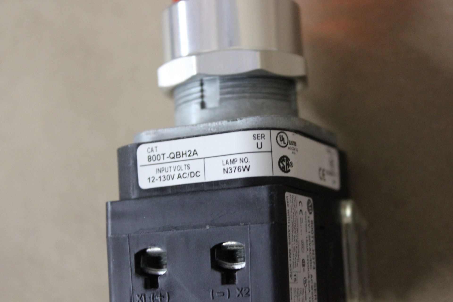 NEW ALLEN BRADLEY ILLUMINATED PUSHBUTTON - Image 6 of 6