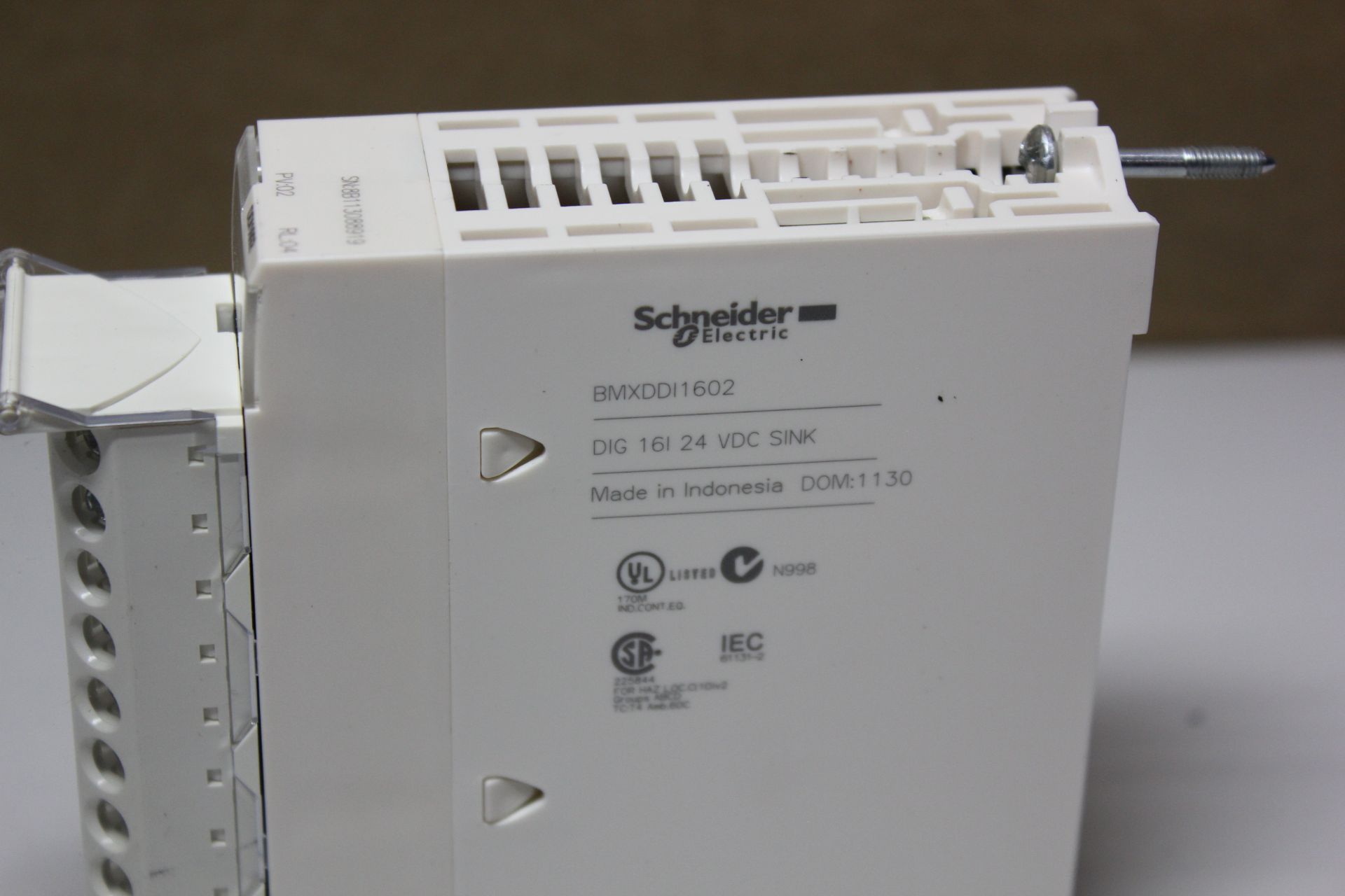 SCHNEIDER ELECTRIC MODICON PLC MODULE - Image 2 of 2