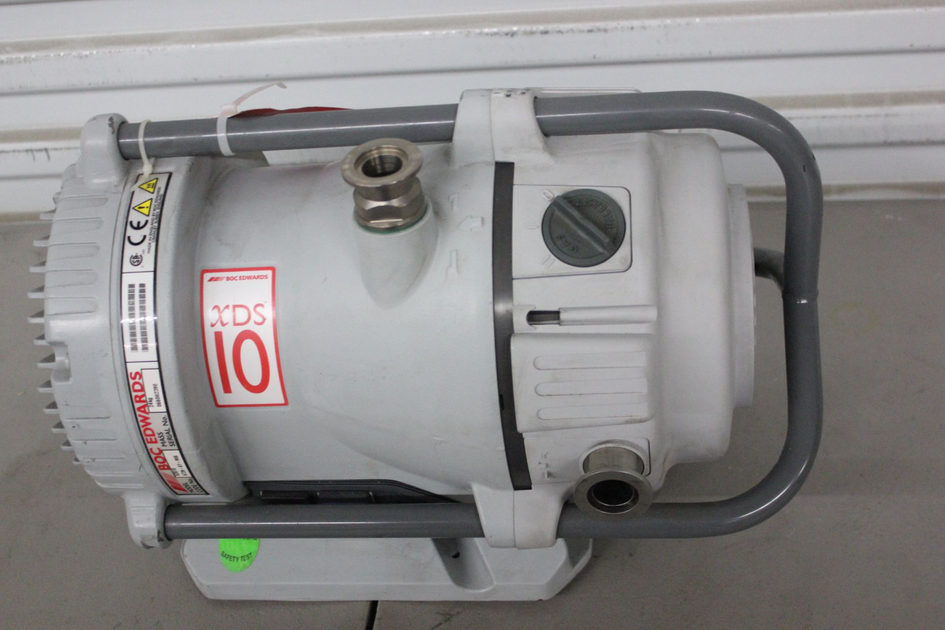 BOC EDWARDS DRY SCROLL VACUUM PUMP - Image 4 of 10